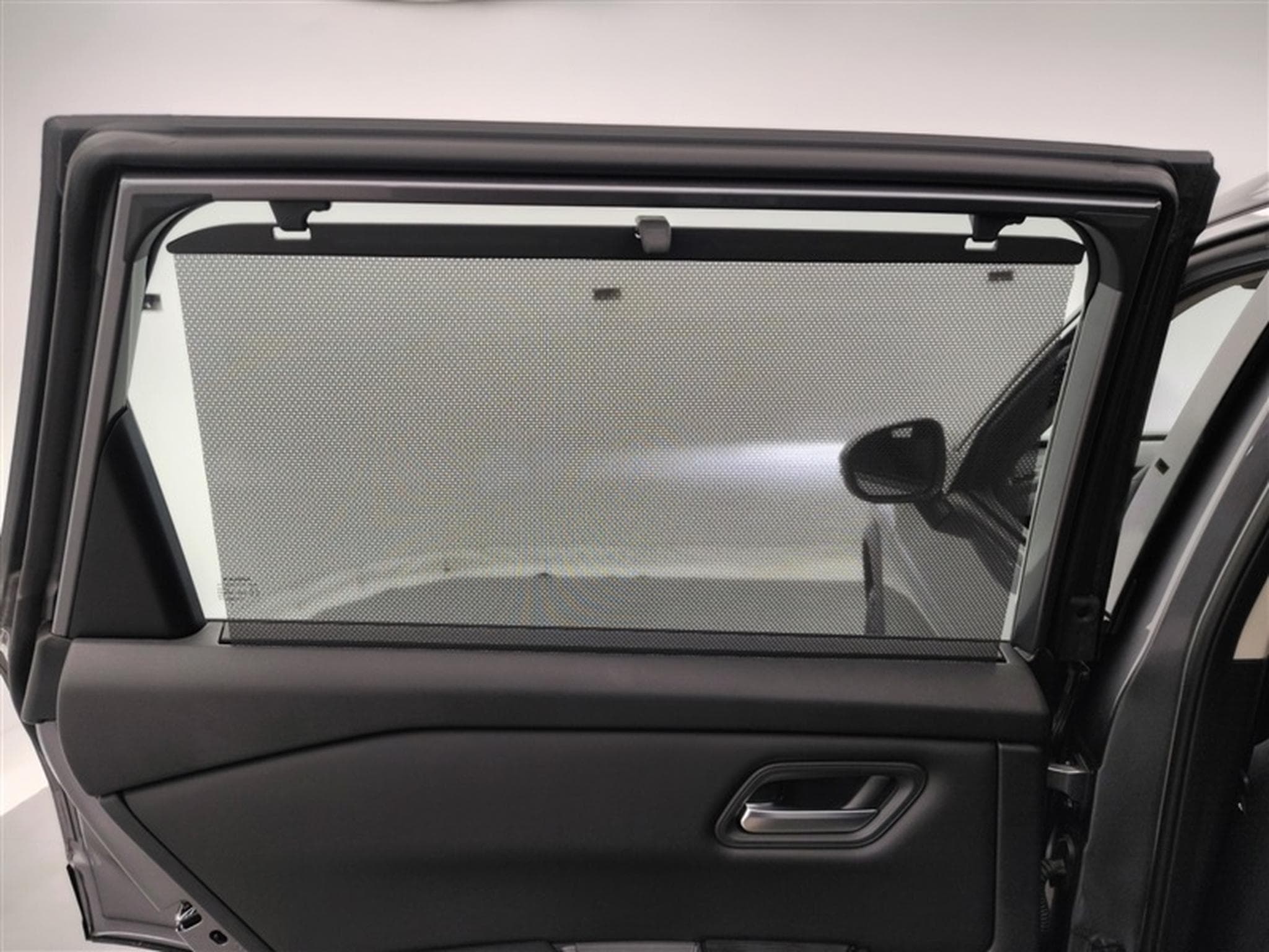Nissan X-Trail 1.5 DIG-T 2WD X-Tronic Acenta 7pl. CARPLAY / FULL LED / CAM (2026) - Photo 20