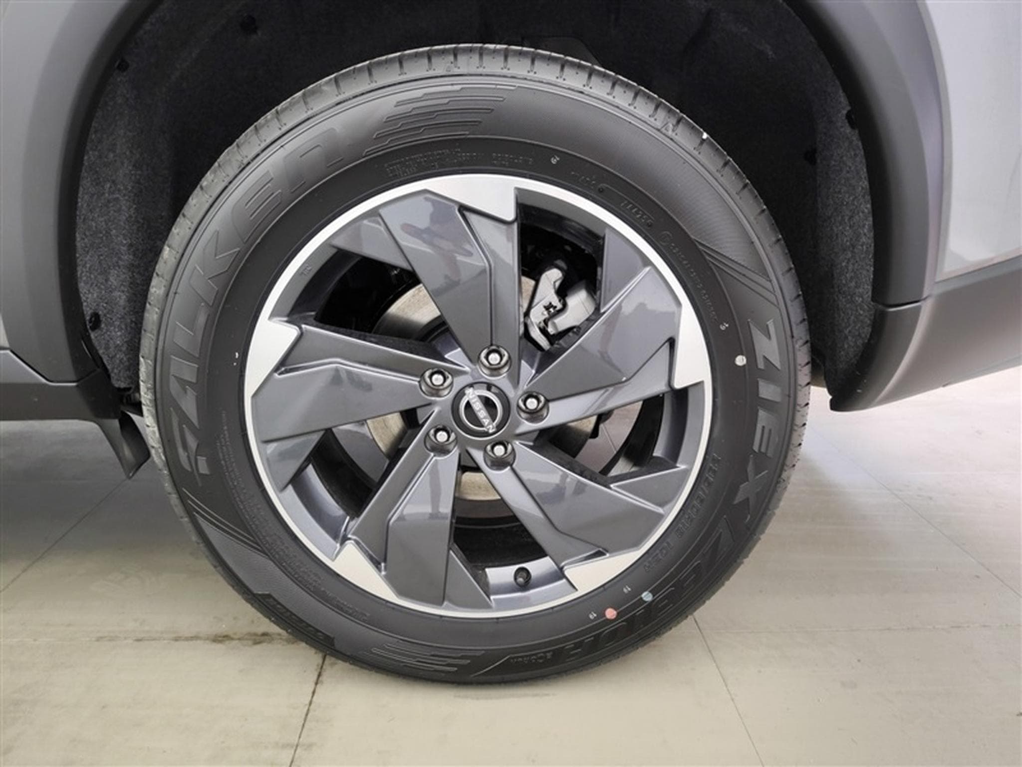 Nissan X-Trail 1.5 DIG-T 2WD X-Tronic Acenta 7pl. CARPLAY / FULL LED / CAM (2026) - Photo 6