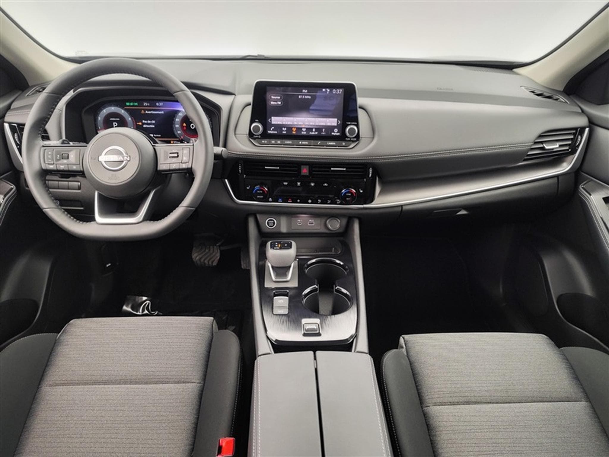 Nissan X-Trail 1.5 DIG-T 2WD X-Tronic Acenta 7pl. CARPLAY / FULL LED / CAM (2026) - Photo 8