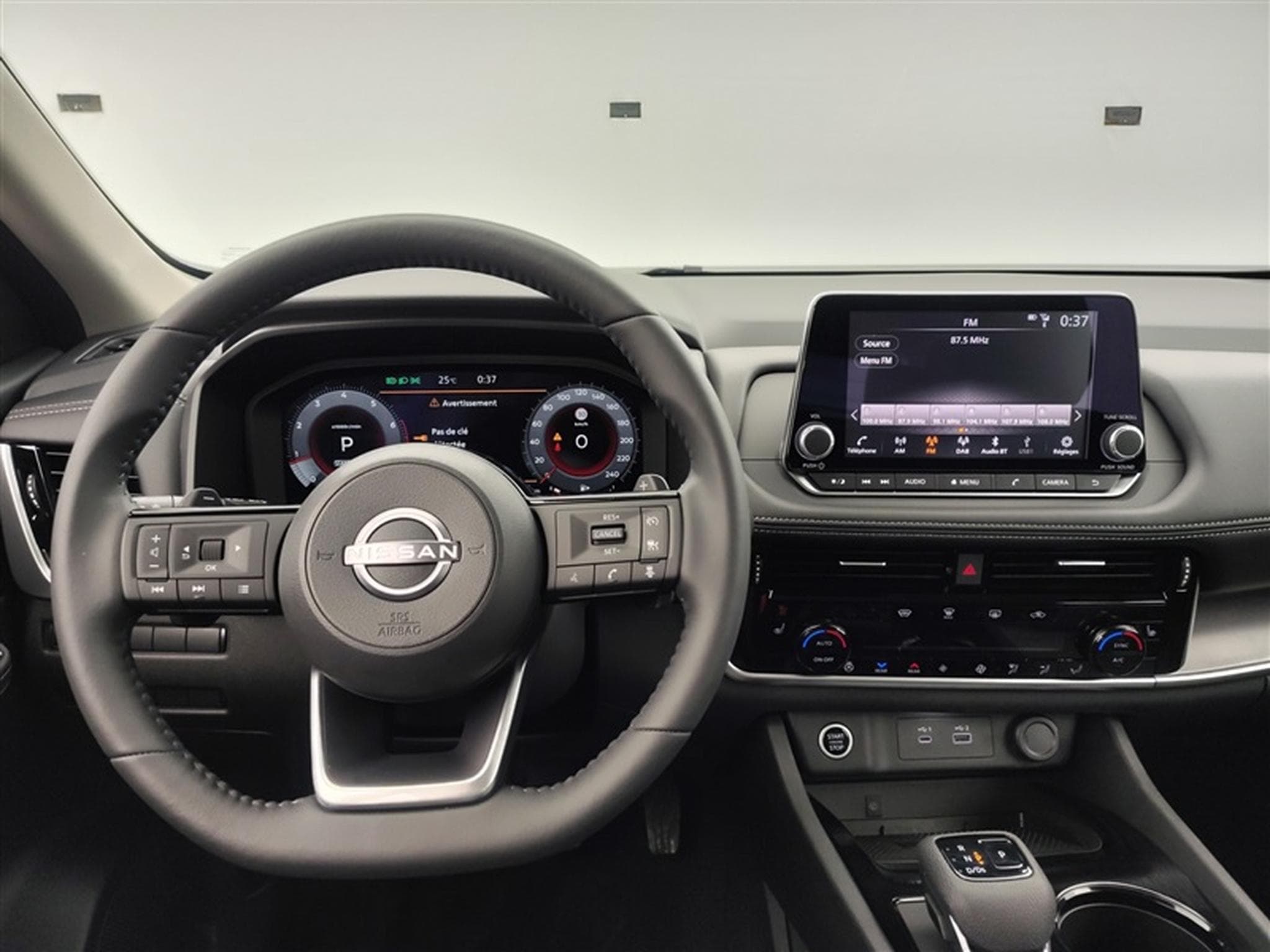 Nissan X-Trail 1.5 DIG-T 2WD X-Tronic Acenta 7pl. CARPLAY / FULL LED / CAM (2026) - Photo 9