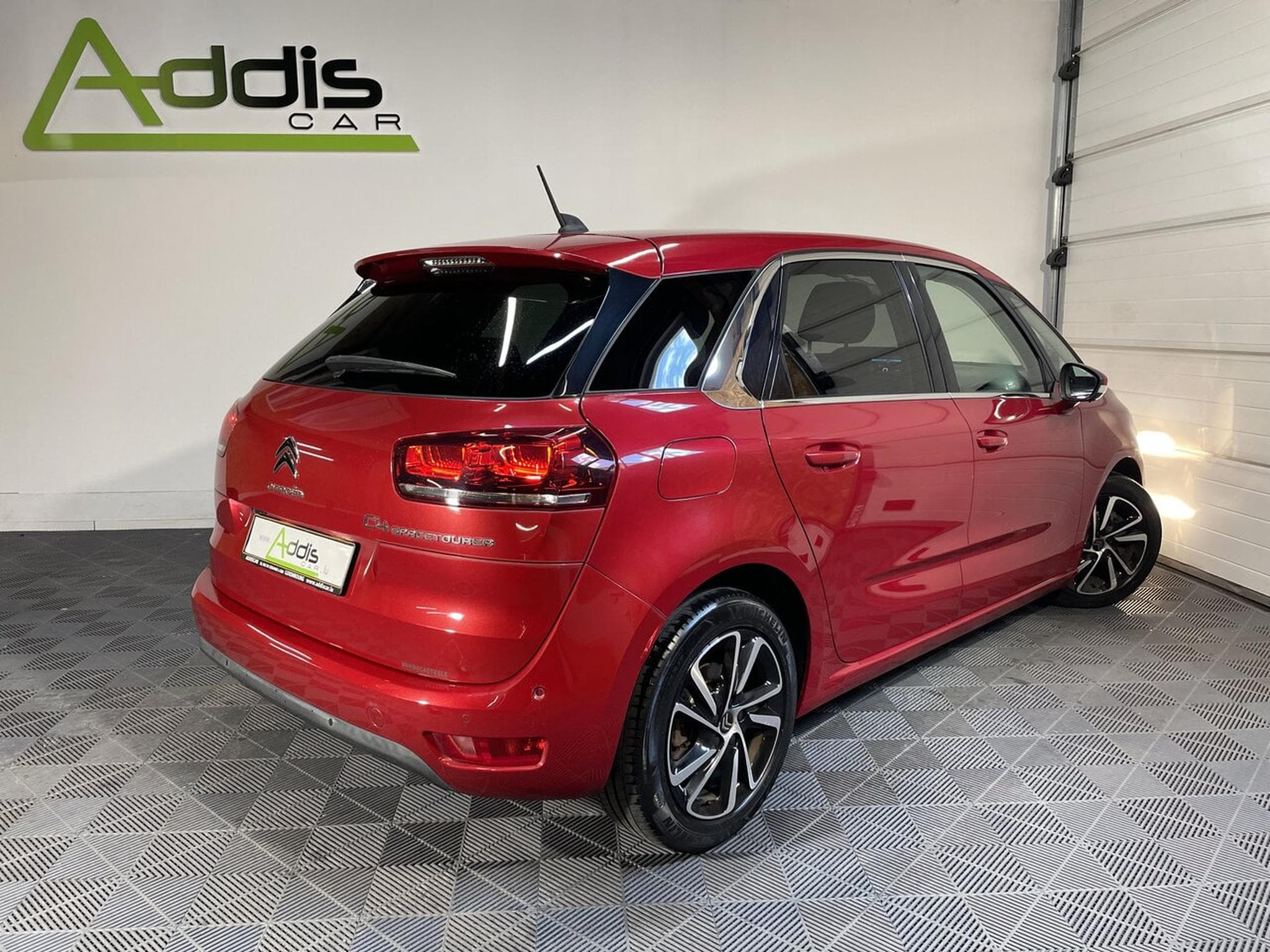Citroen C4 SpaceTourer 1.5 BlueHDI 130 SHINE GPS BLUETOOTH (2020) - Photo 2