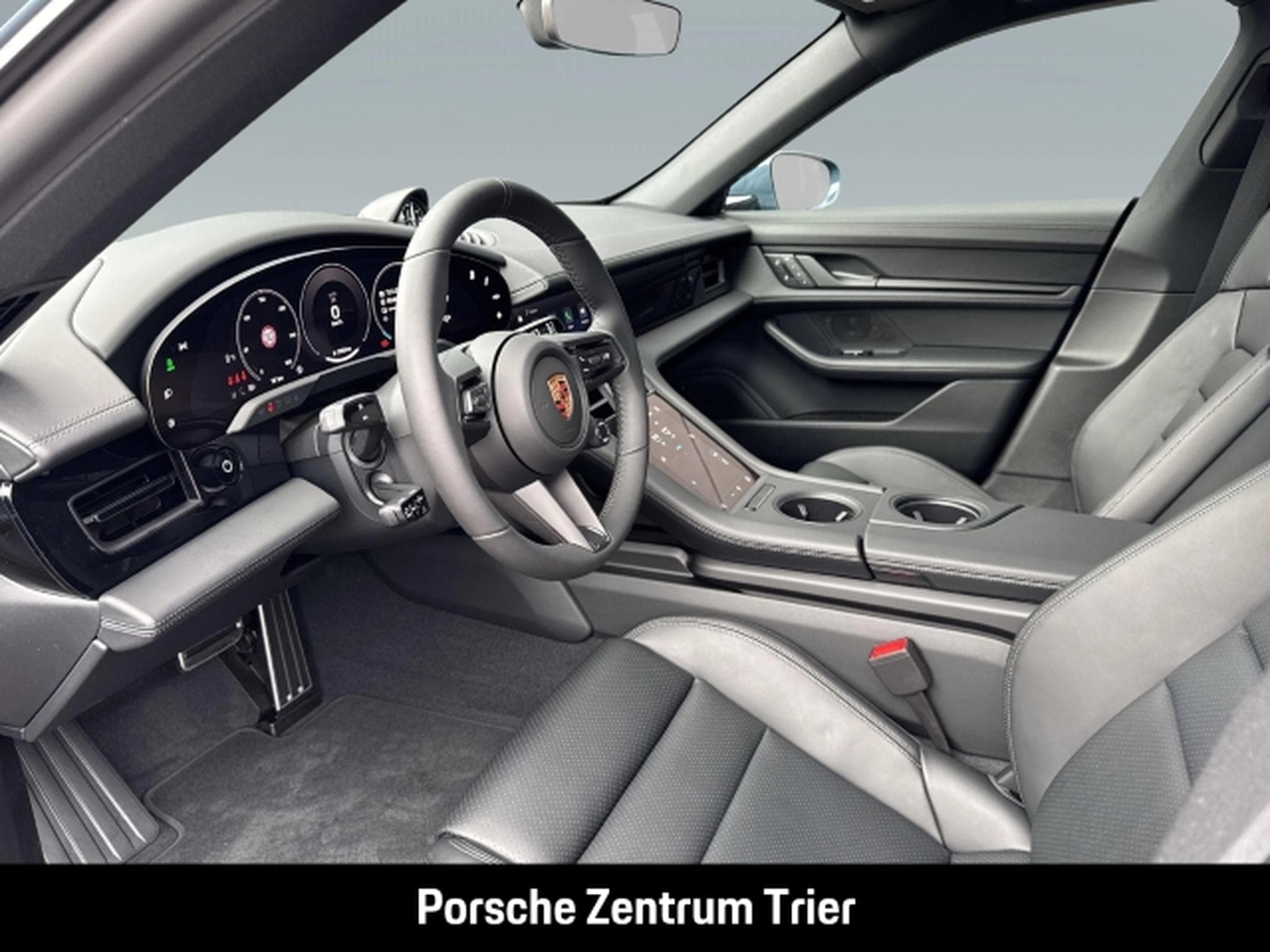 Porsche Taycan Black Edition HA-Lenkung InnoDrive (2026) - Photo 4