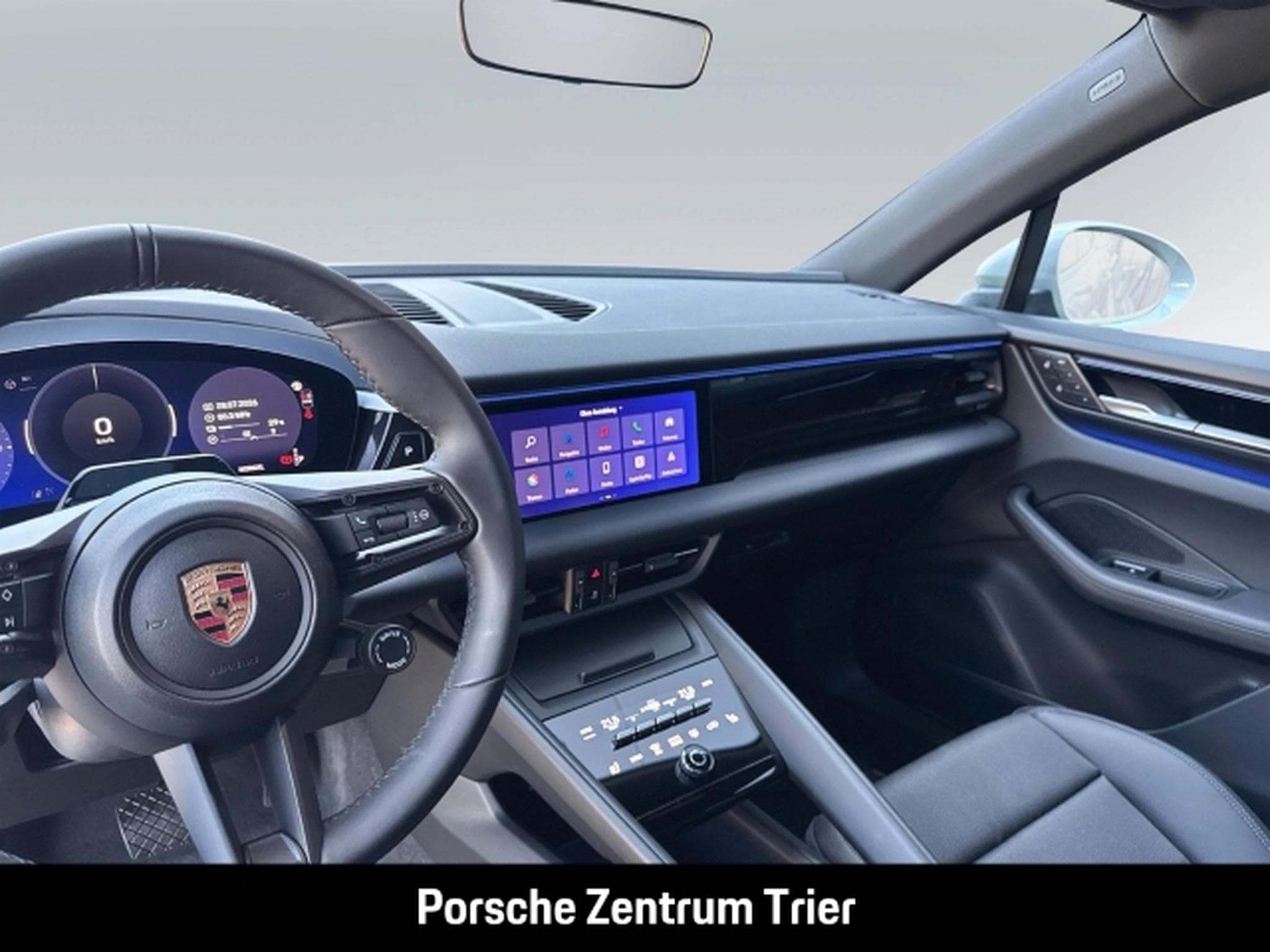 Porsche Macan 4 (2026) - Photo 15