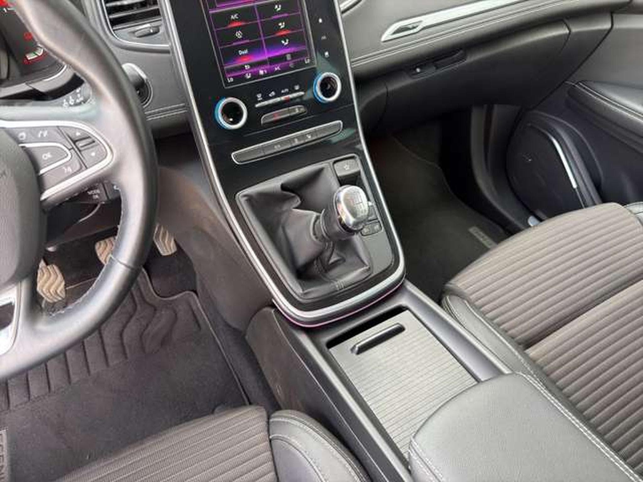 Renault Scenic Bose Edition/Navi/Kamera/20Zoll (2017) - Photo 15