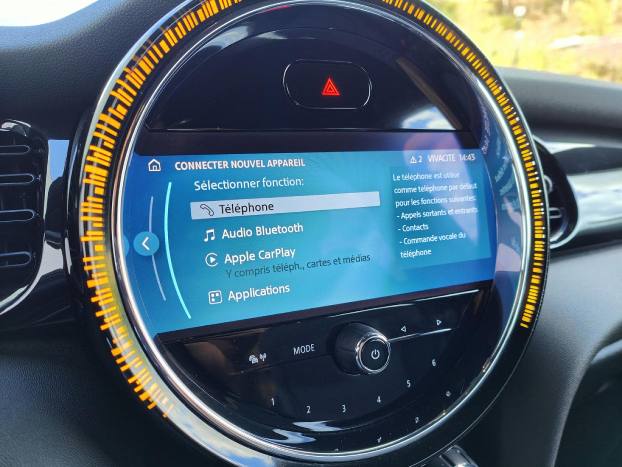 Mini Cooper 1.5i BOITE AUTO CARPLAY GPS BLUETOOTH PHARES LED (2022) - Photo 19