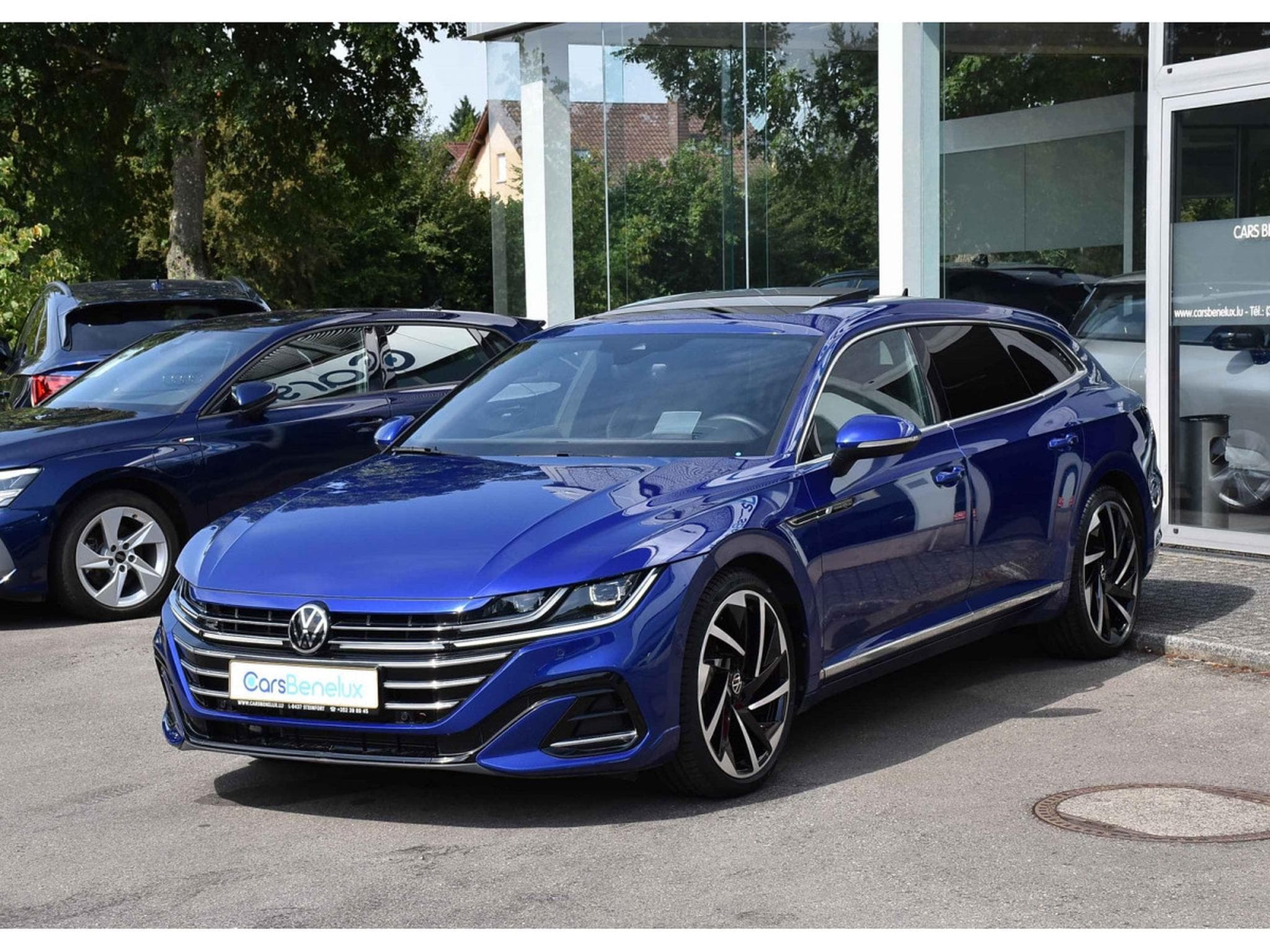 VW Arteon Shooting Brake 2.0 TDI 4Motion R-Line DSG CHFF ADD PANO 360° (2021) - Photo 2