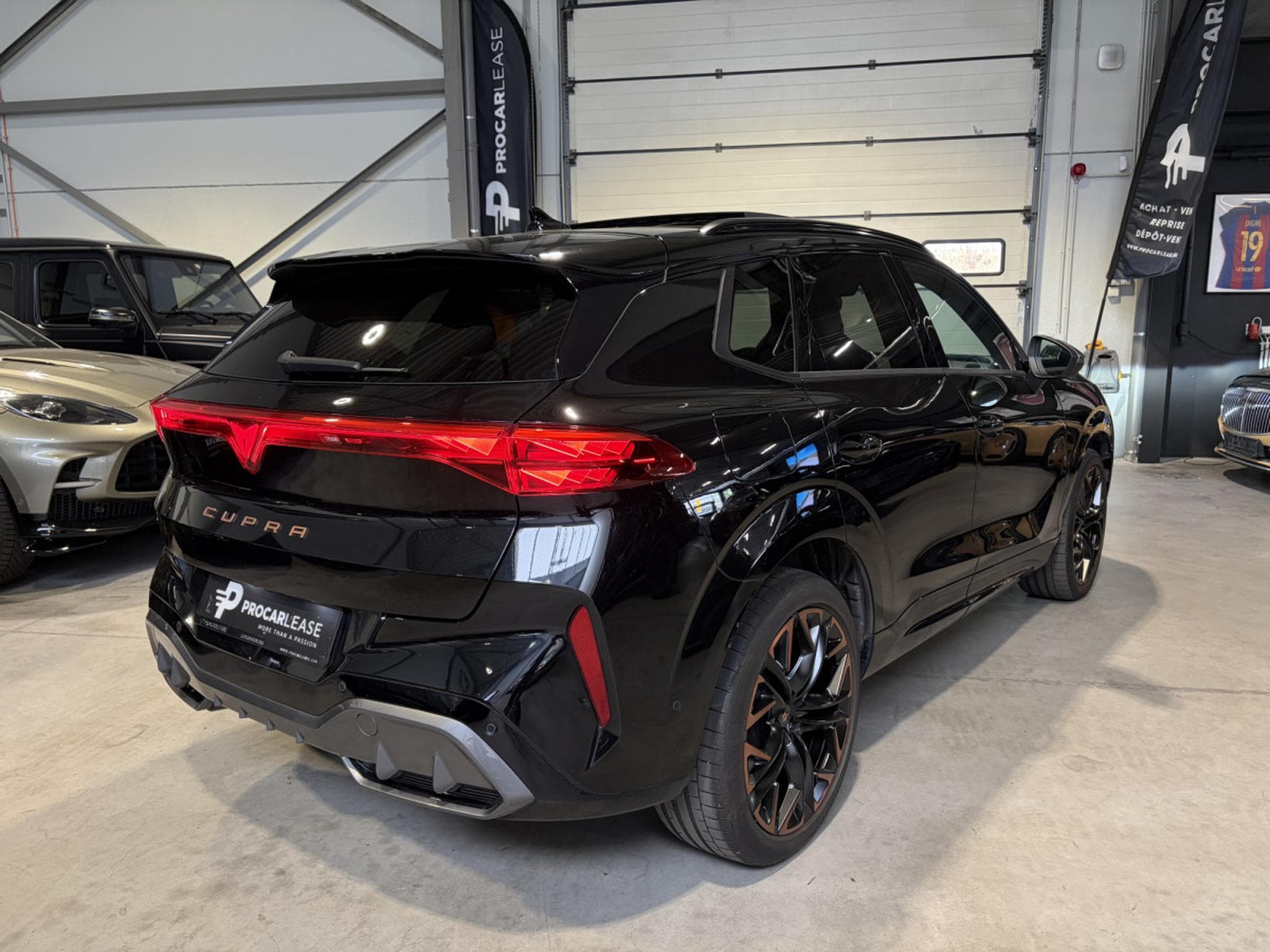 Cupra Terramar Terramar 2.0 TSI 195 kW/4Drive VZ /PANORAMA/*VOLL (2025) - Photo 10
