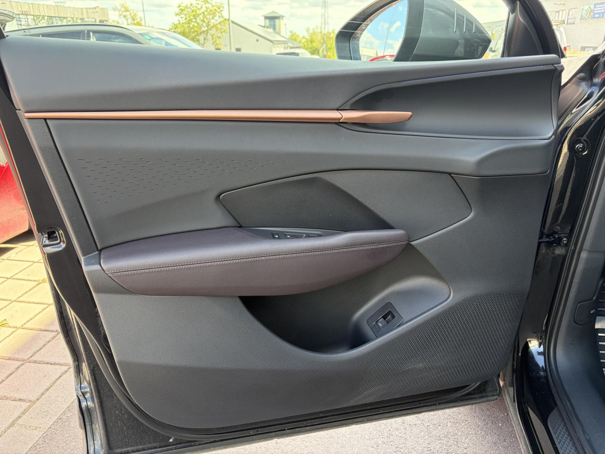 Cupra Terramar Terramar 2.0 TSI 195 kW/4Drive VZ /PANORAMA/*VOLL (2025) - Photo 25