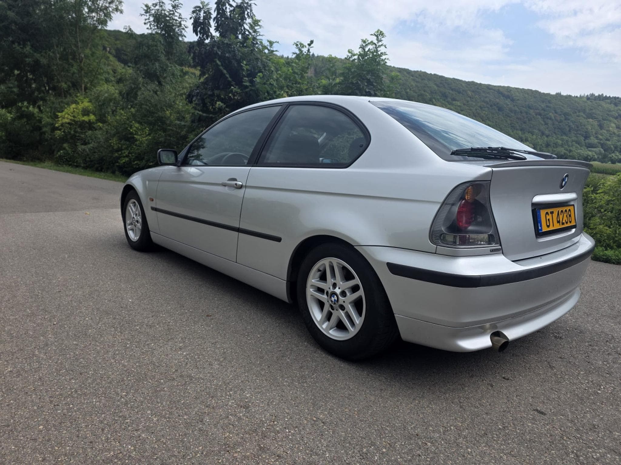 BMW 316 Ti Compact Aut. (2002) - Photo 4