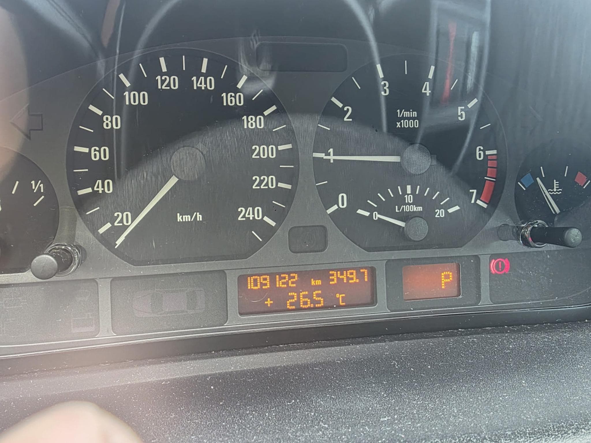 BMW 316 Ti Compact Aut. (2002) - Photo 8