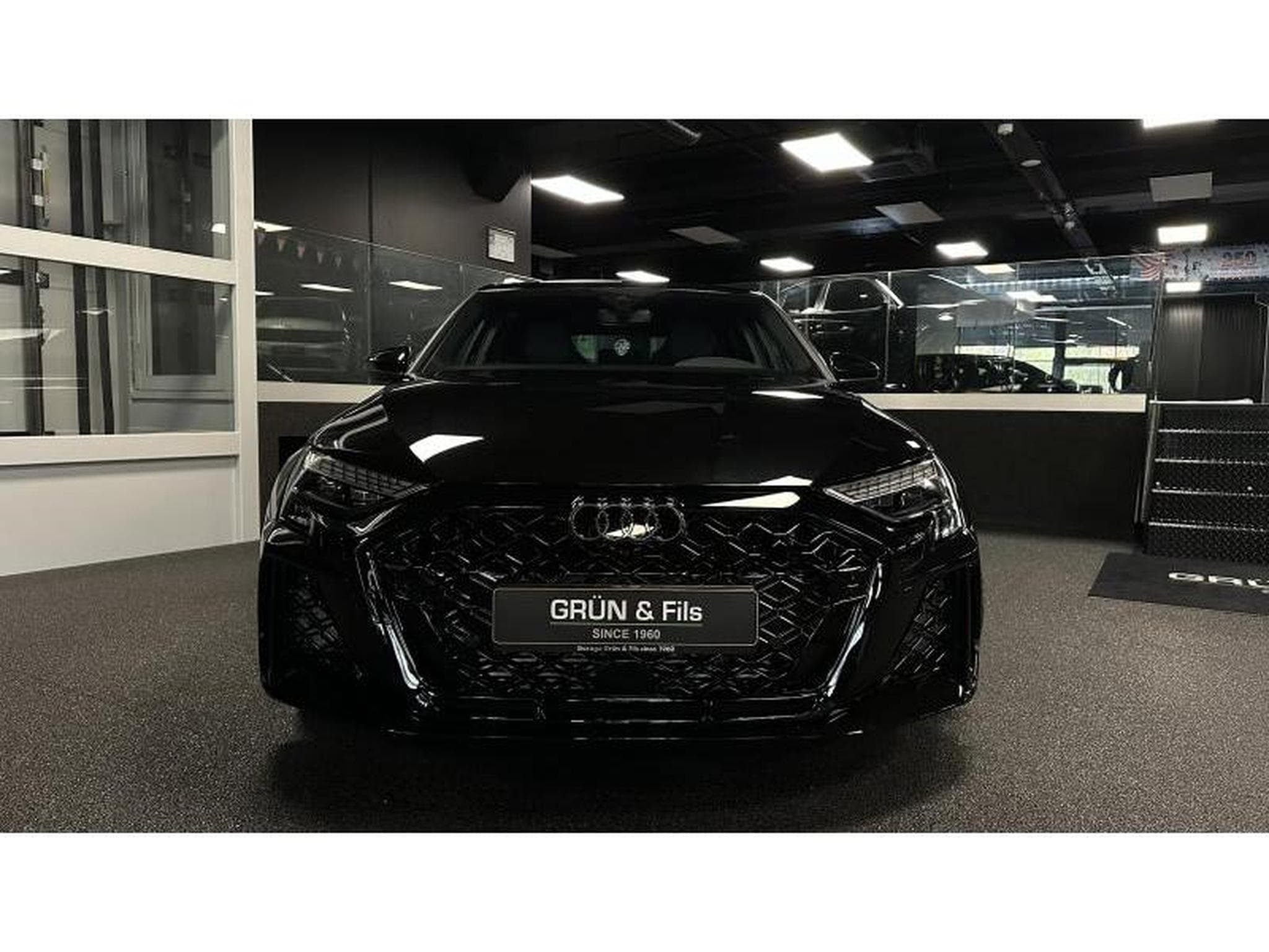 Audi RS3 SPORTBACK (2025) - Photo 3