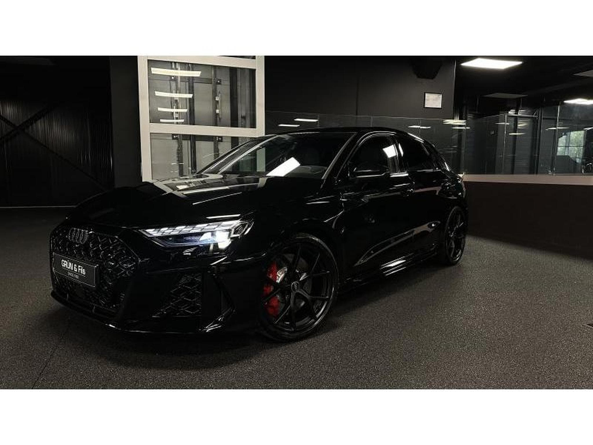 Audi RS3 SPORTBACK (2025) - Photo 4