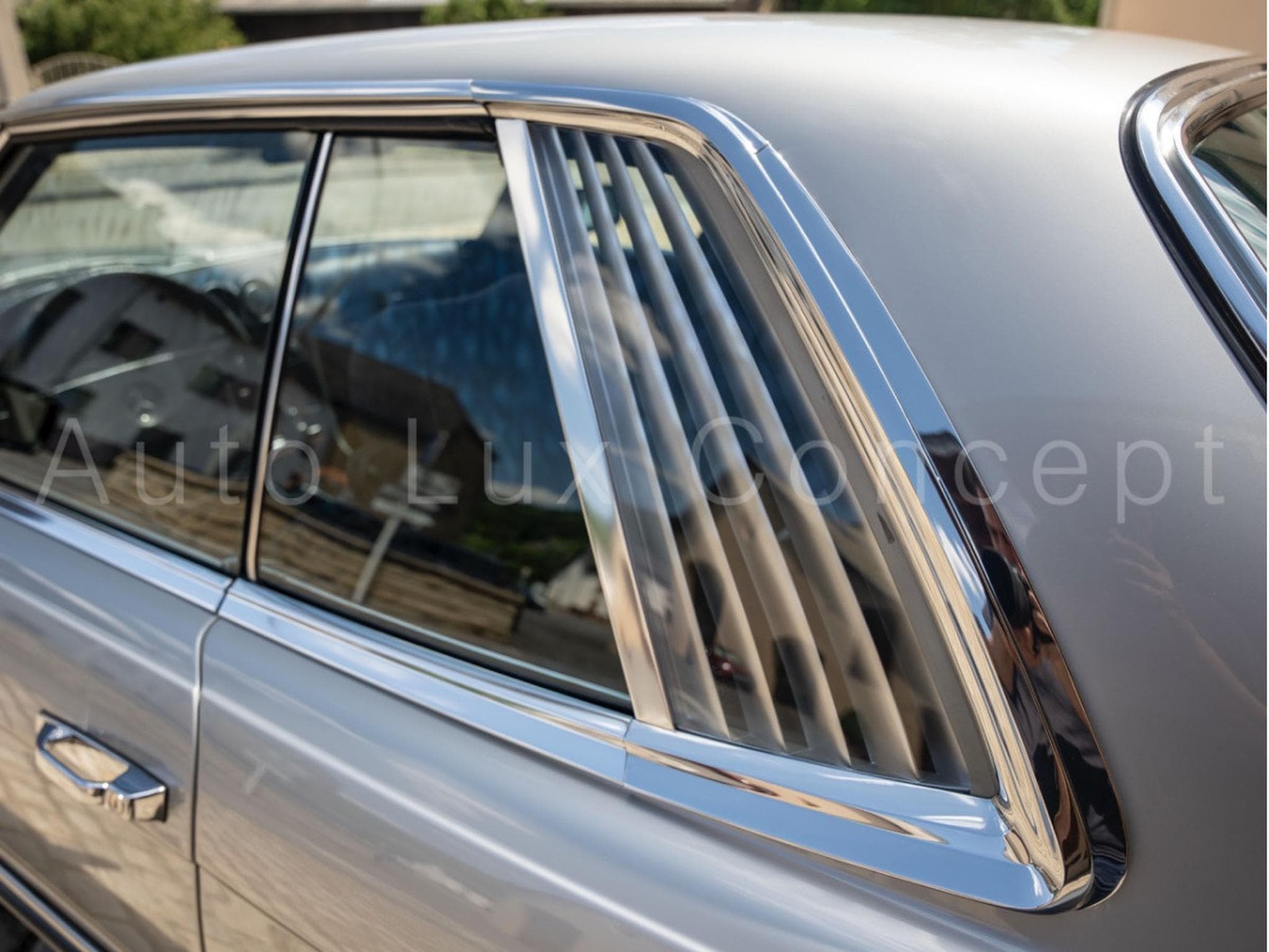 Mercedes 500 SLC (1982) - Photo 18