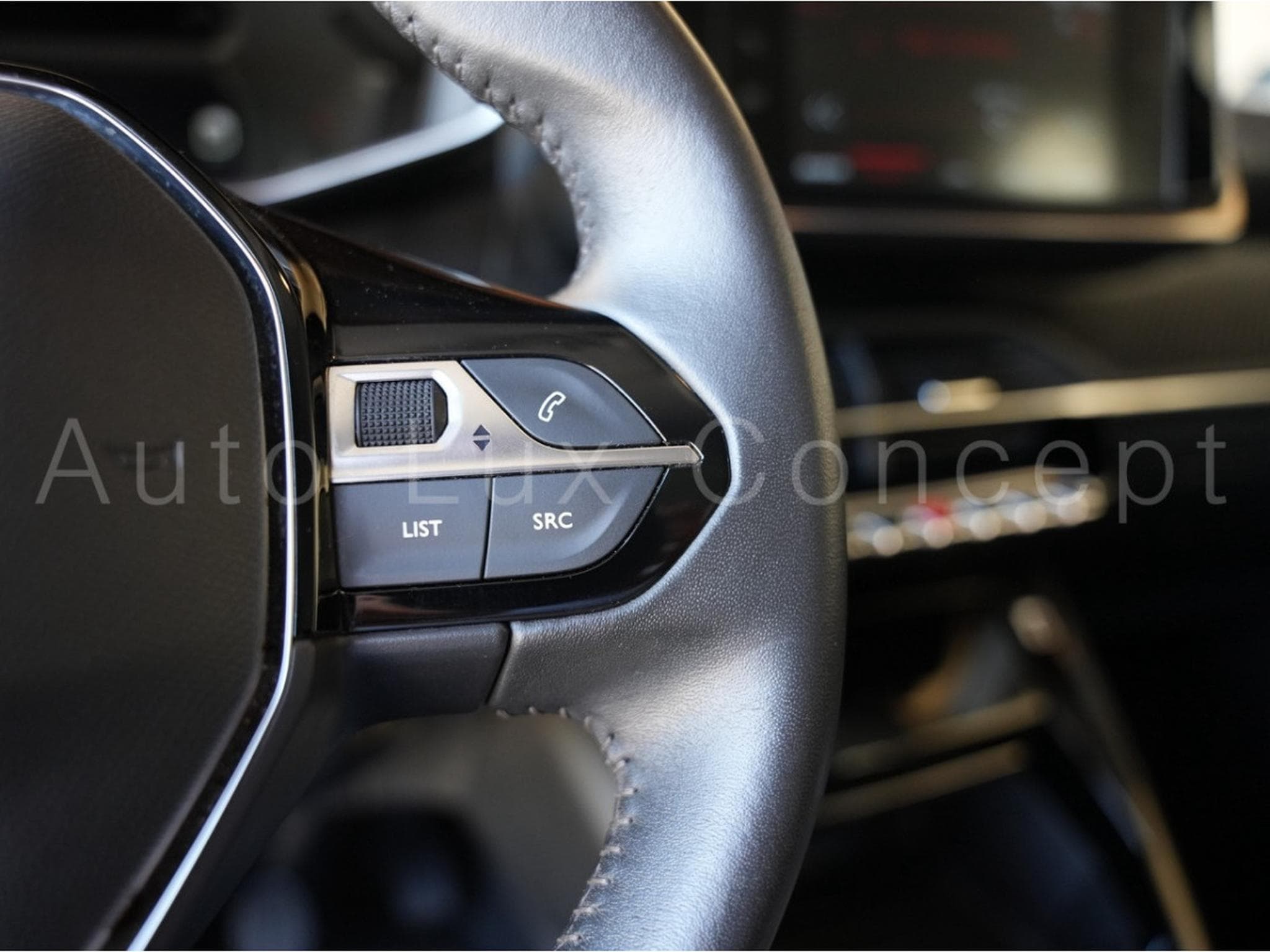 Peugeot 208 1.2 PureTech 100 S&S Allure Pack (2022) - Photo 18