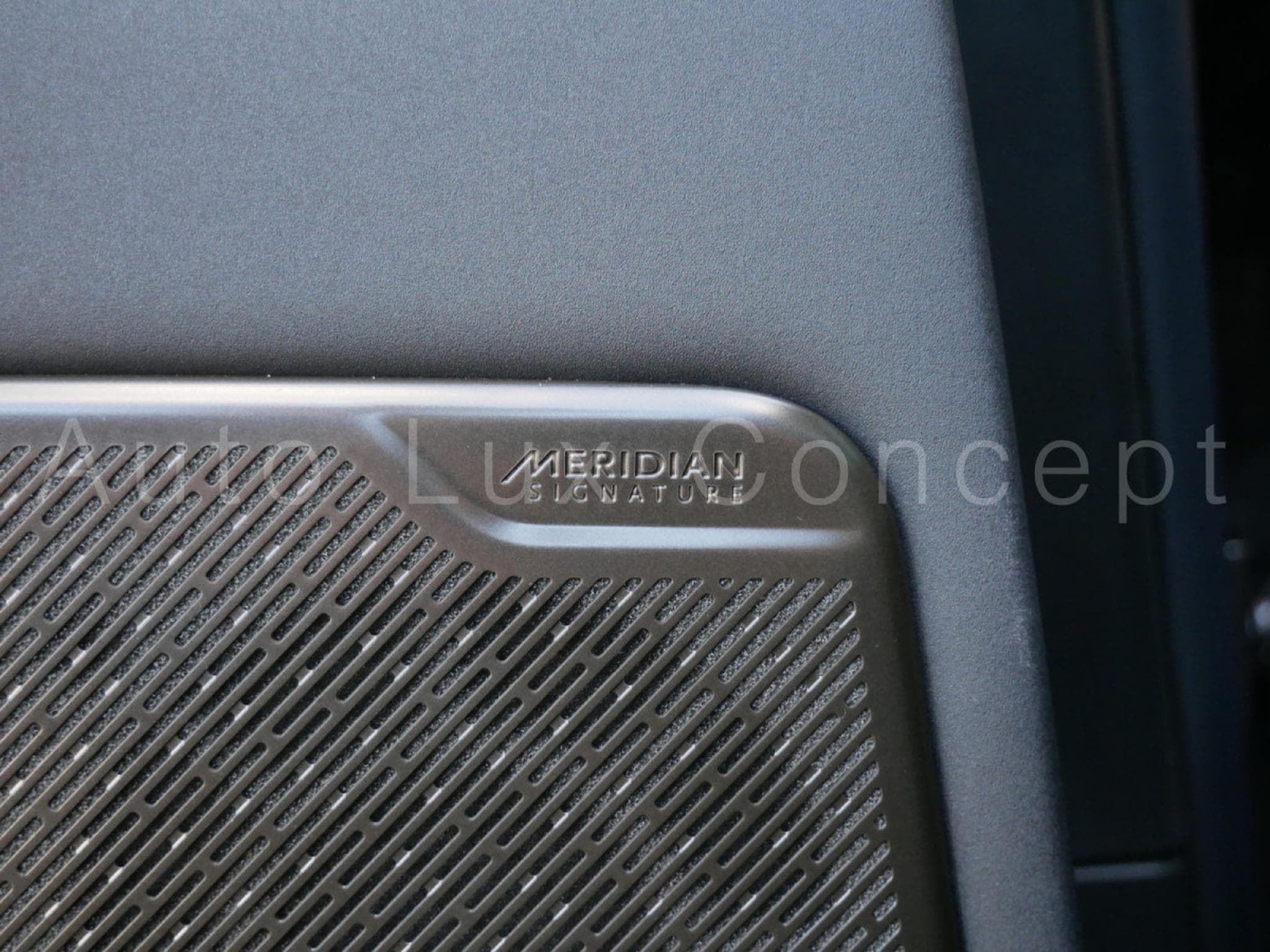 Land-Rover Range Rover P530 First Edition (2022) - Photo 24