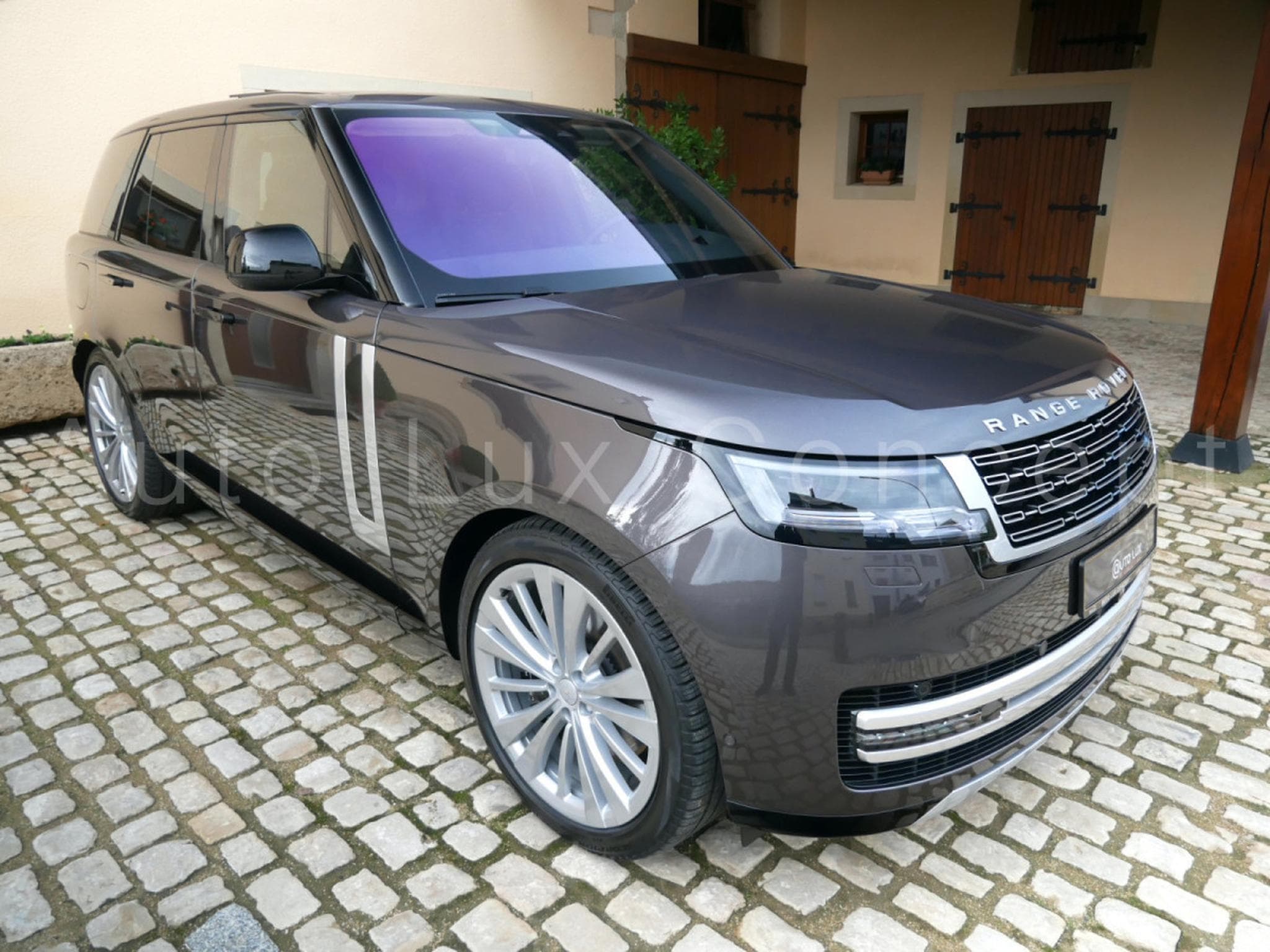 Land-Rover Range Rover P530 First Edition (2022) - Photo 3