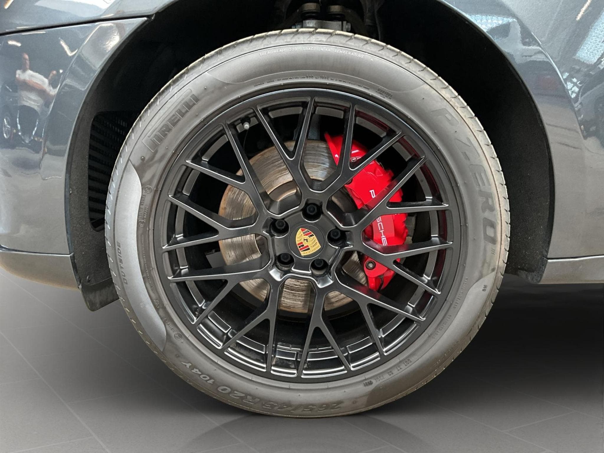 Porsche Macan GTS (2021) - Photo 8