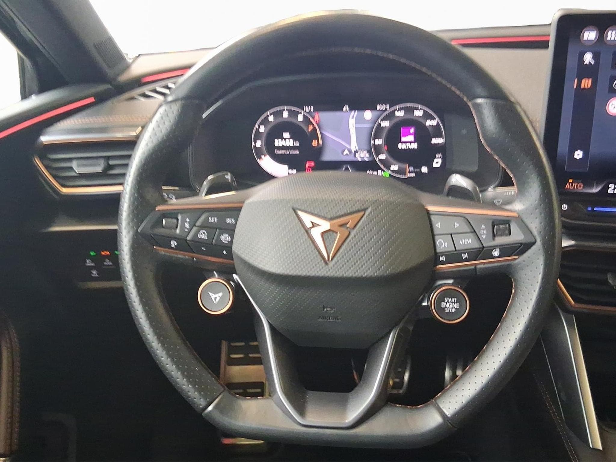 Cupra Leon ST+DSG+Pure-Perf+Int.-Drive+AHK (2025) - Photo 10