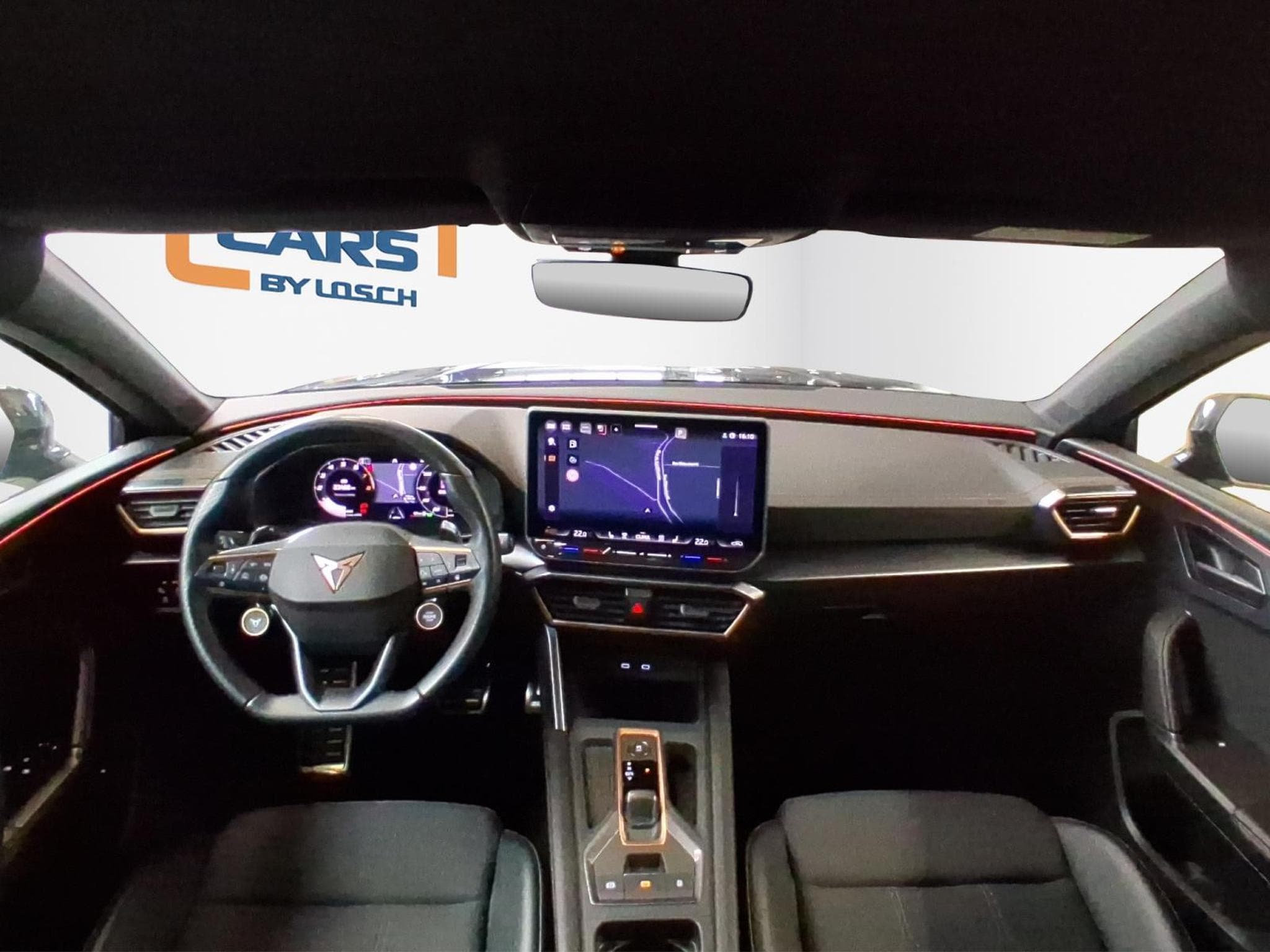 Cupra Leon ST+DSG+Pure-Perf+Int.-Drive+AHK (2025) - Photo 2