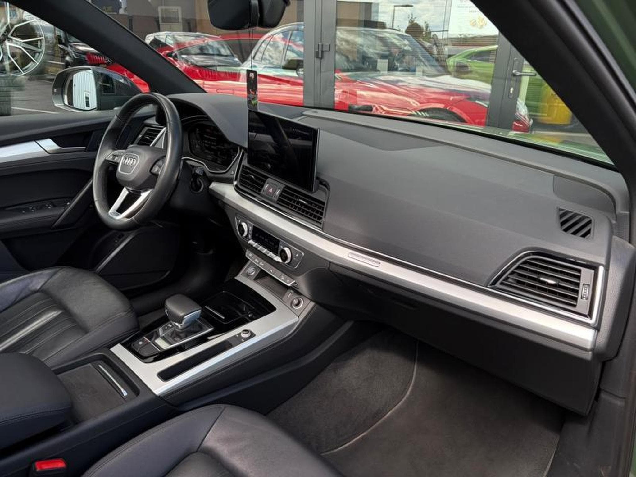 Audi Q5 S-Line Quattro Toit ouvrant/ Sièges chauffants/ Caméra/ ATH (2021) - Photo 7