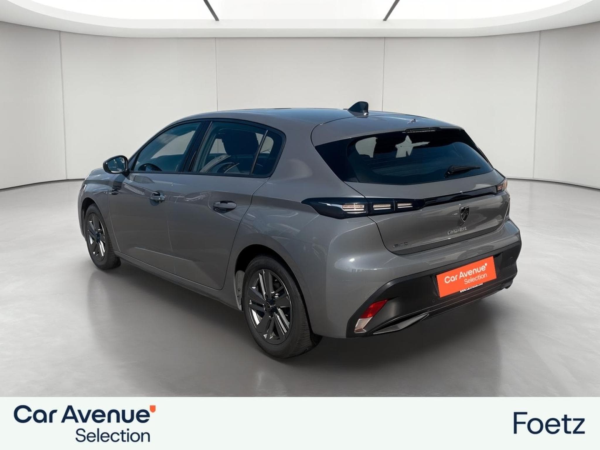 PEUGEOT 308 1.2 Hybrid 136ch Active Pack e-DCS6 (2024) - Foto 8