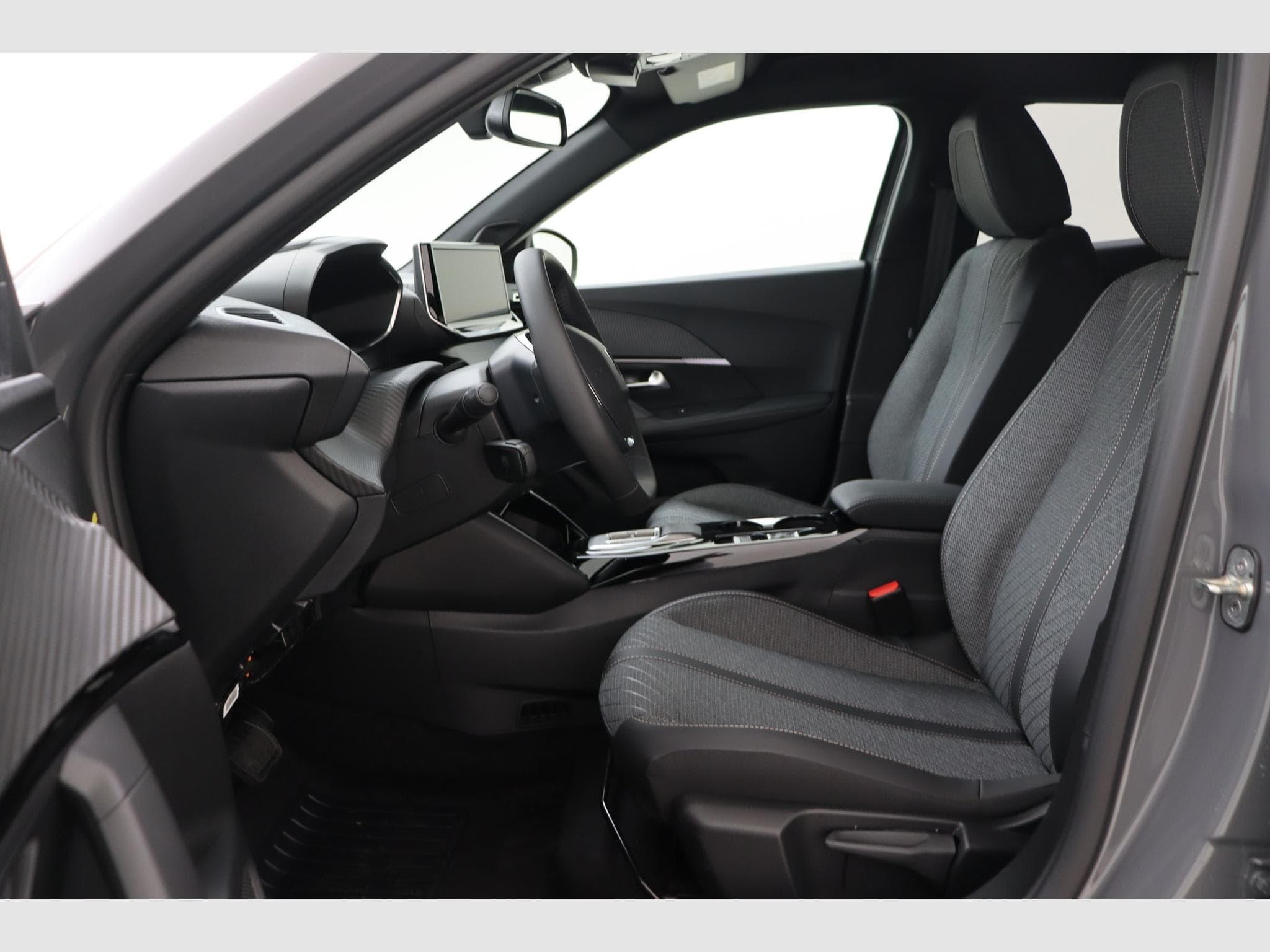 Peugeot 2008 Allure (2026) - Photo 13