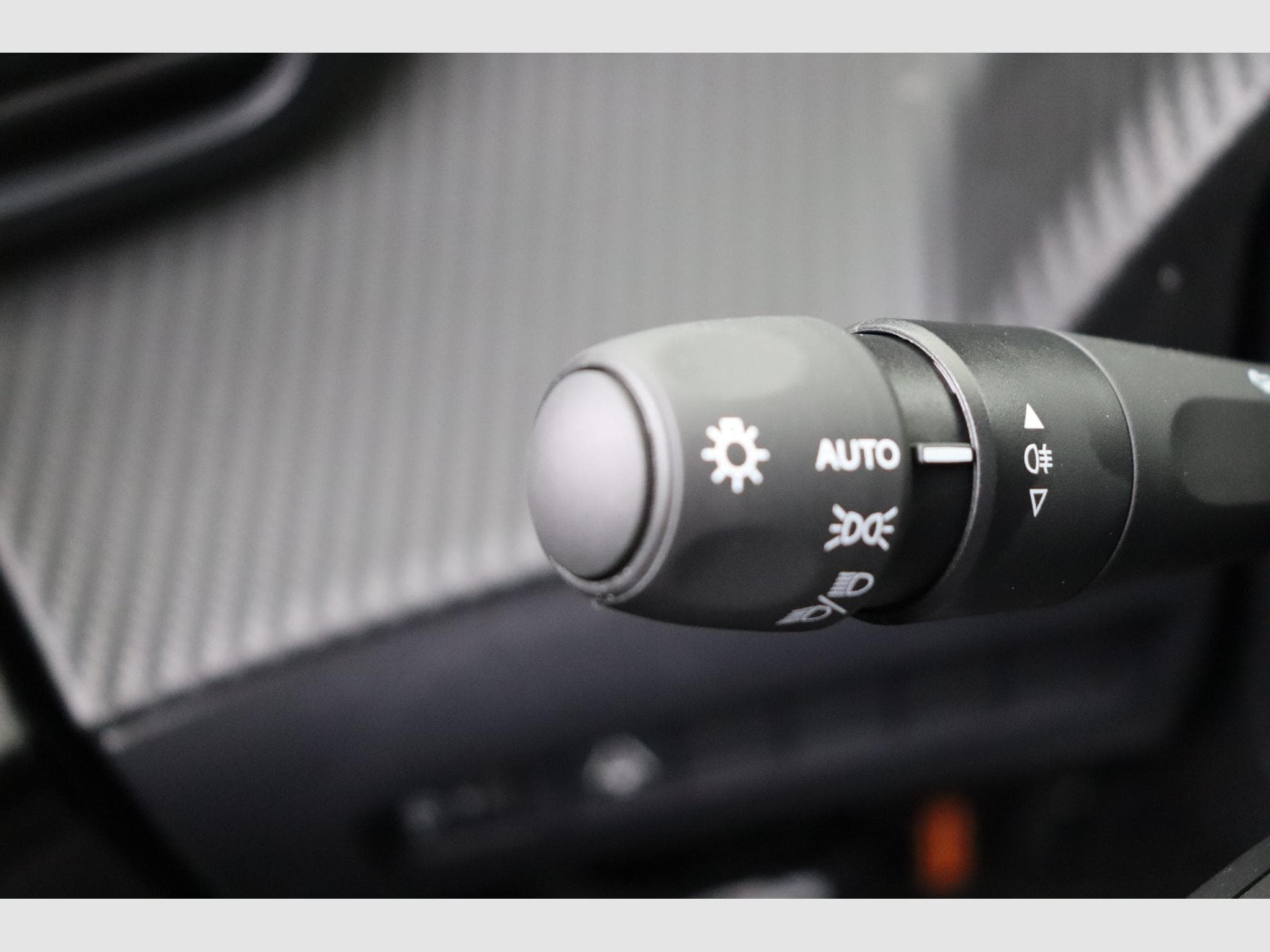Peugeot 2008 Allure (2026) - Photo 18