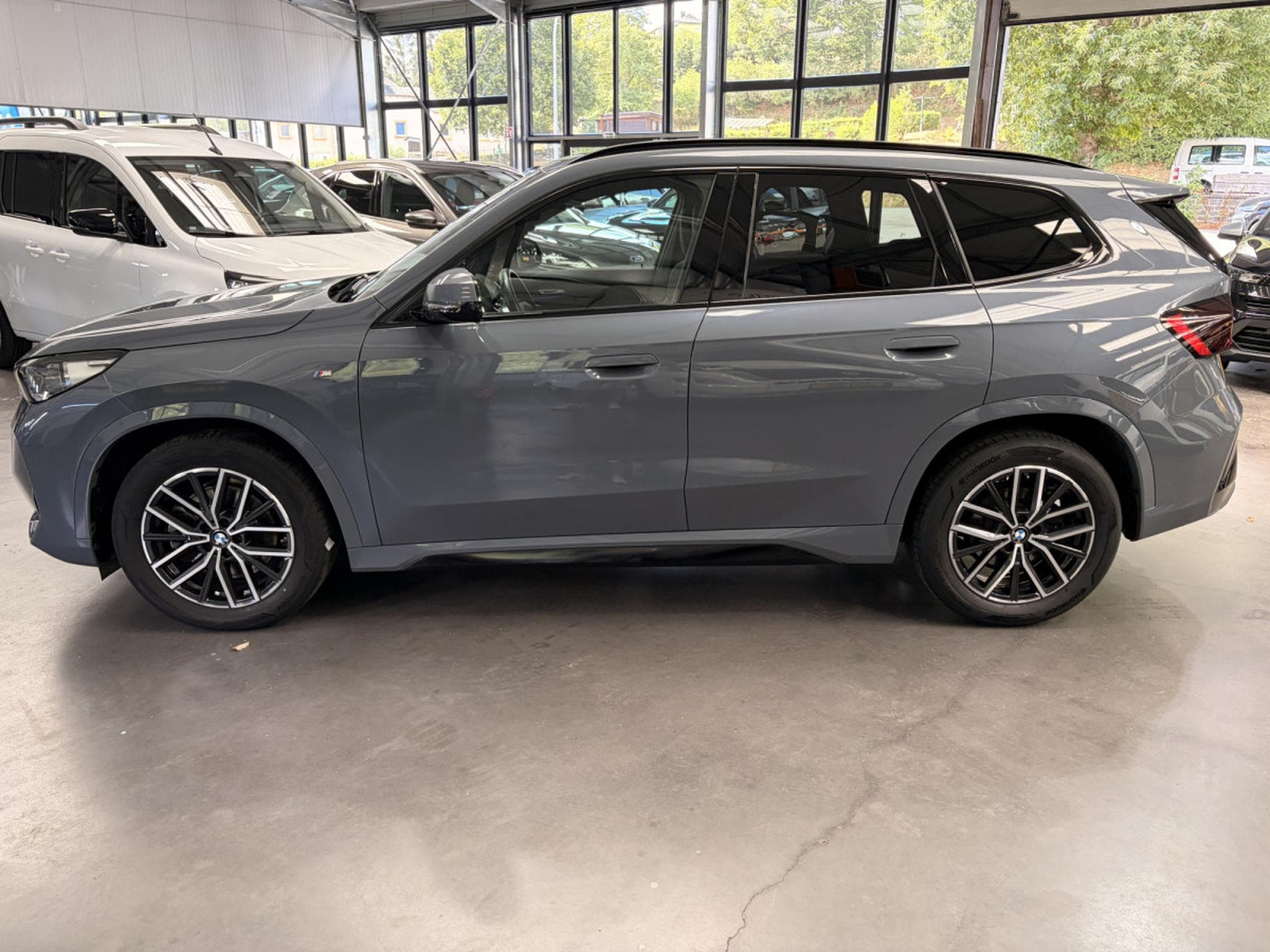 BMW X1 23d Xdrive M-Sport 211HP (2022) - Foto 6
