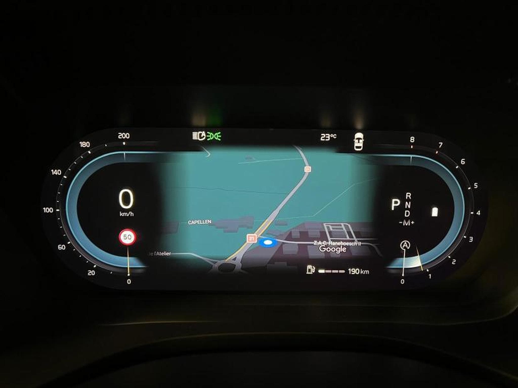 Volvo XC60 Core (2022) - Photo 9
