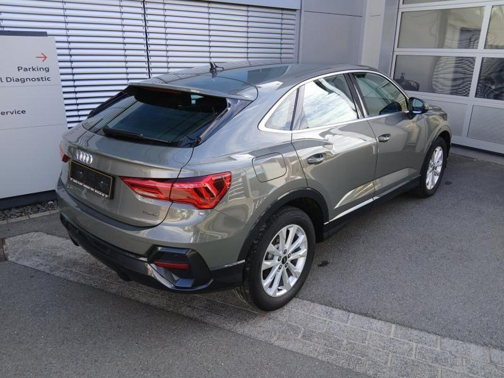 Audi Q3 Sportback 40 TFSI quattro S tronic (2020) - Photo 4