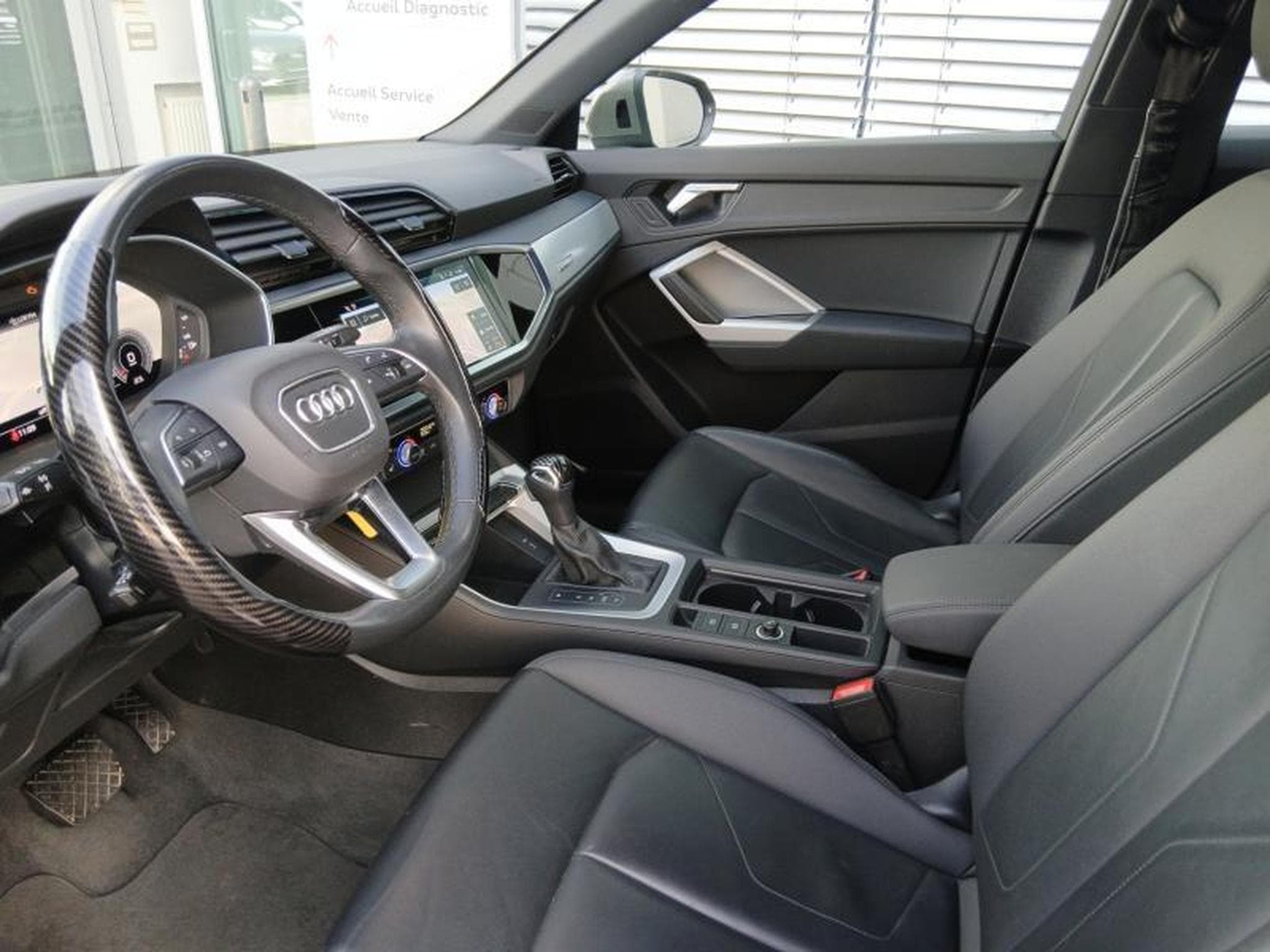 Audi Q3 Sportback 40 TFSI quattro S tronic (2020) - Photo 9