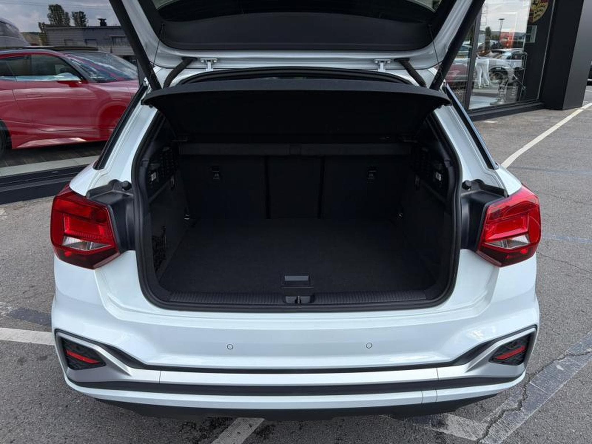Audi Q2 S line/Toit Ouvrant/Sièges chauffants/ACC (2022) - Photo 15