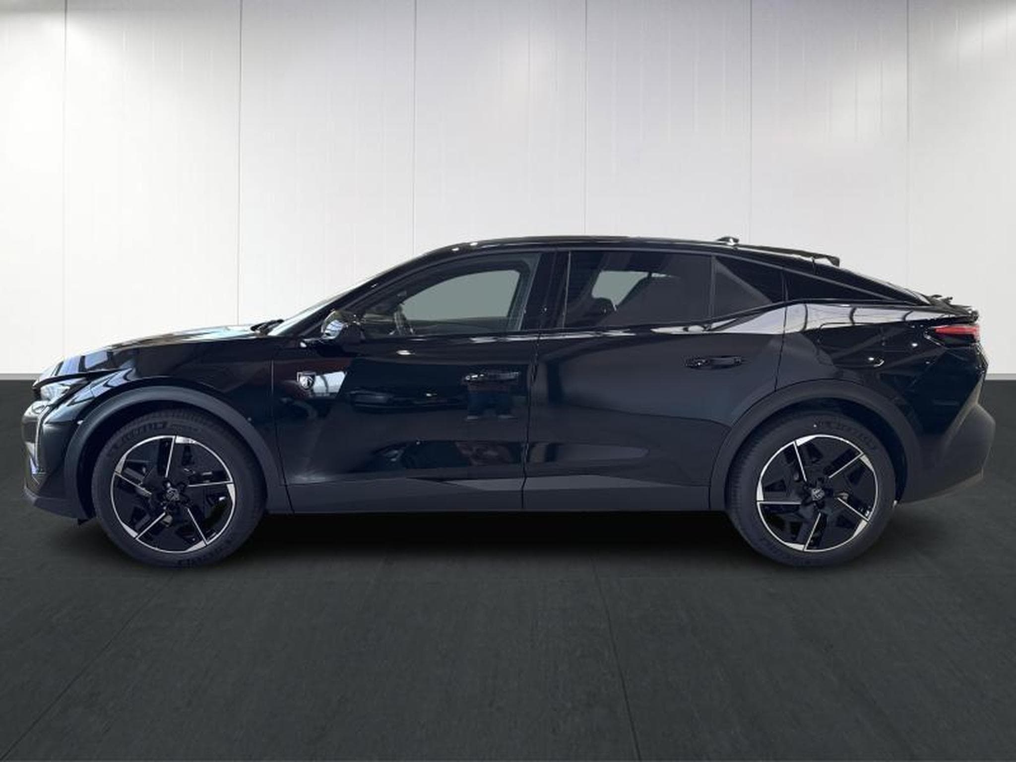 Peugeot 408 GT Plug-In Hybrid 225 EAT8 (2025) - Photo 7
