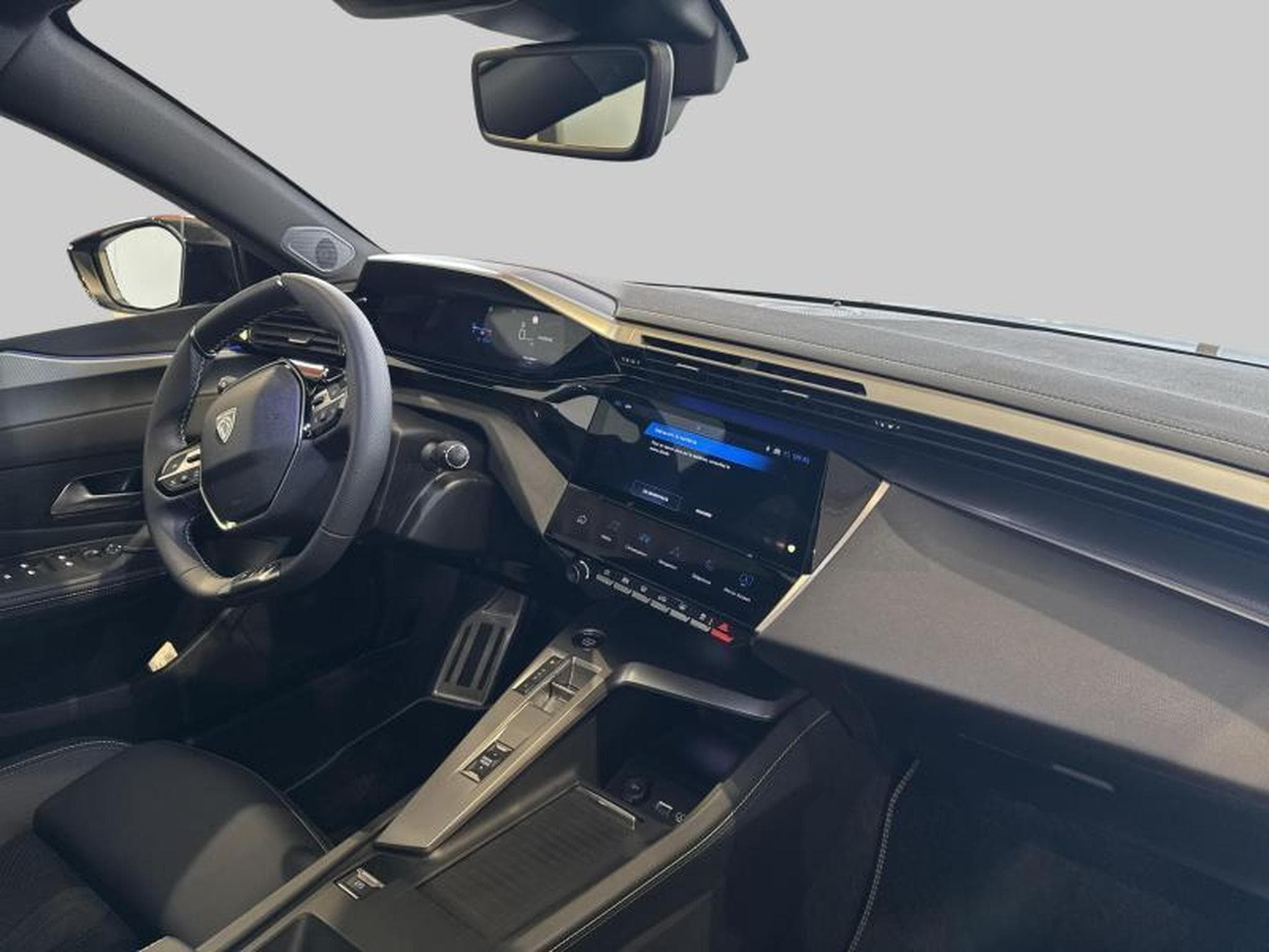 Peugeot 408 GT Plug-In Hybrid 225 EAT8 (2025) - Photo 9