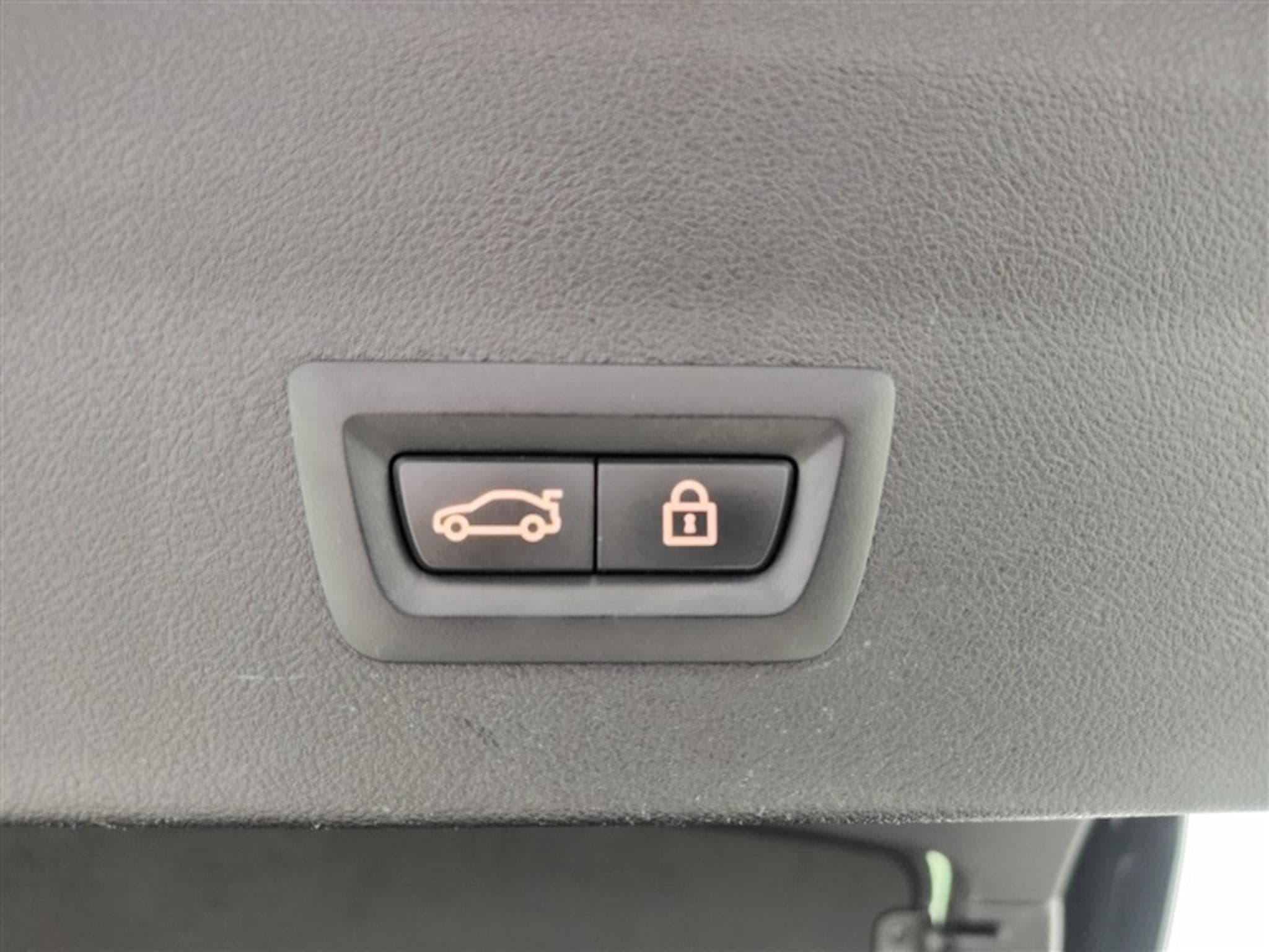 BMW X4 2.0iA xDrive20 PACK M NAVI/CUIR/CAM/CARPLAY (2020) - Photo 16