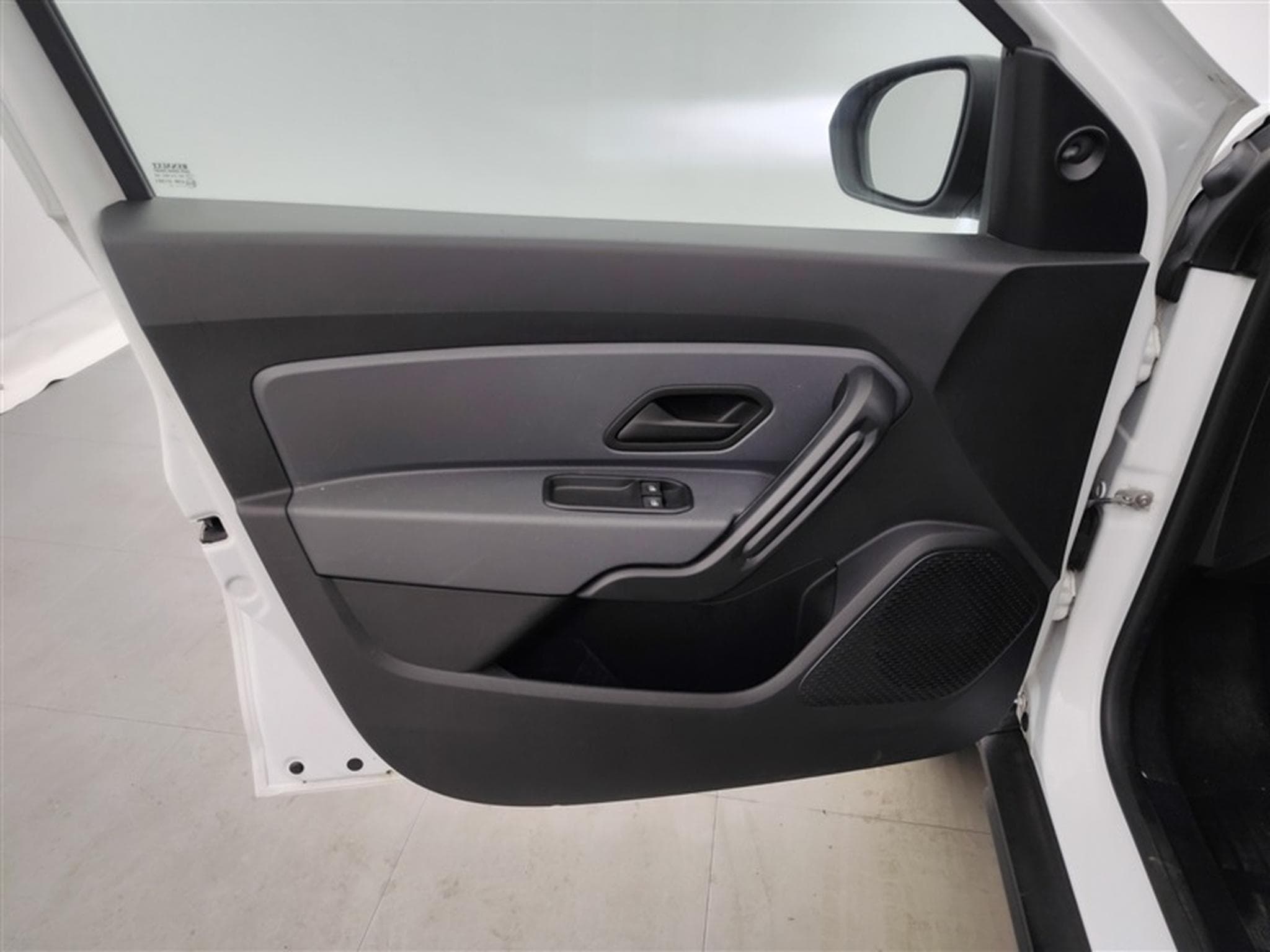 Dacia Duster 1.3 TCe Extreme EDC GPF (2022) - Photo 18