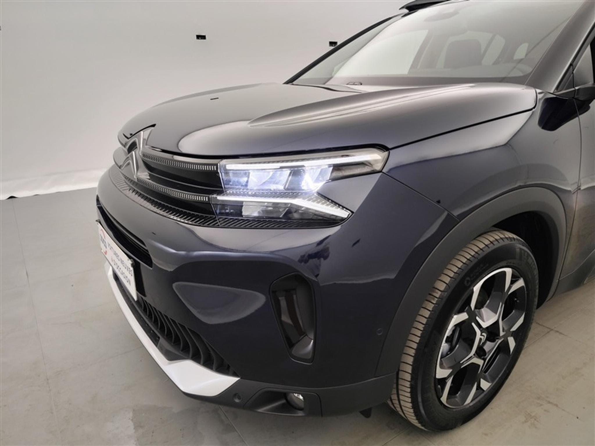 Citroen C5 Aircross 1.5 BlueHDi 130cv EAT8 MAX NAVI / FULL LED / TOIT PANO (2025) - Photo 16