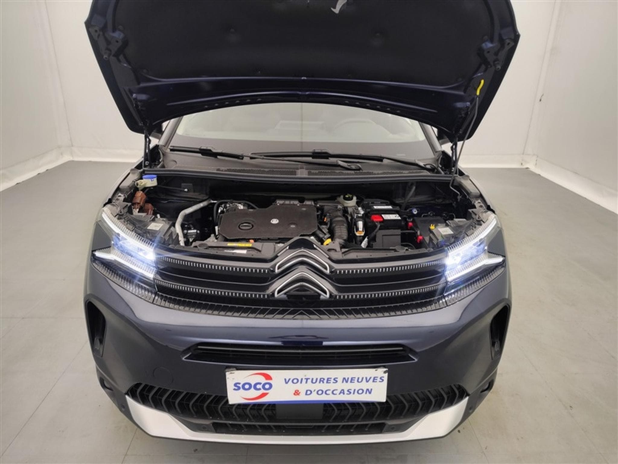 Citroen C5 Aircross 1.5 BlueHDi 130cv EAT8 MAX NAVI / FULL LED / TOIT PANO (2025) - Photo 22