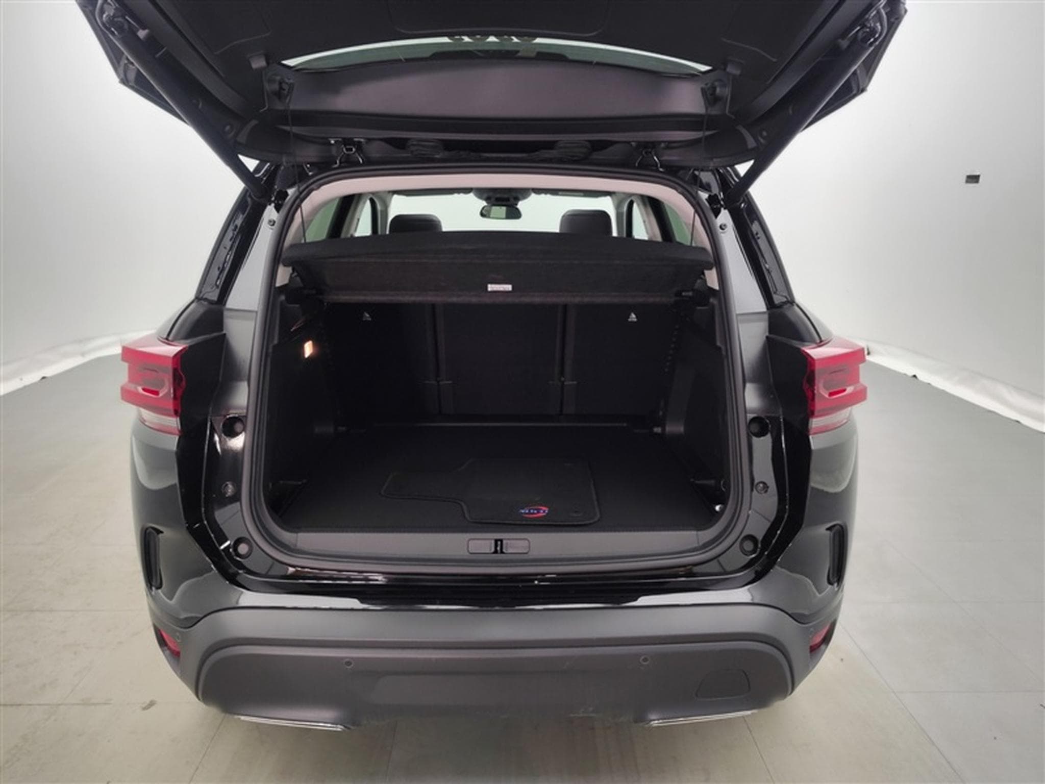 Citroen C5 Aircross 1.5 BlueHDi 130cv EAT8 MAX NAVI / FULL LED / TOIT PANO (2025) - Photo 15