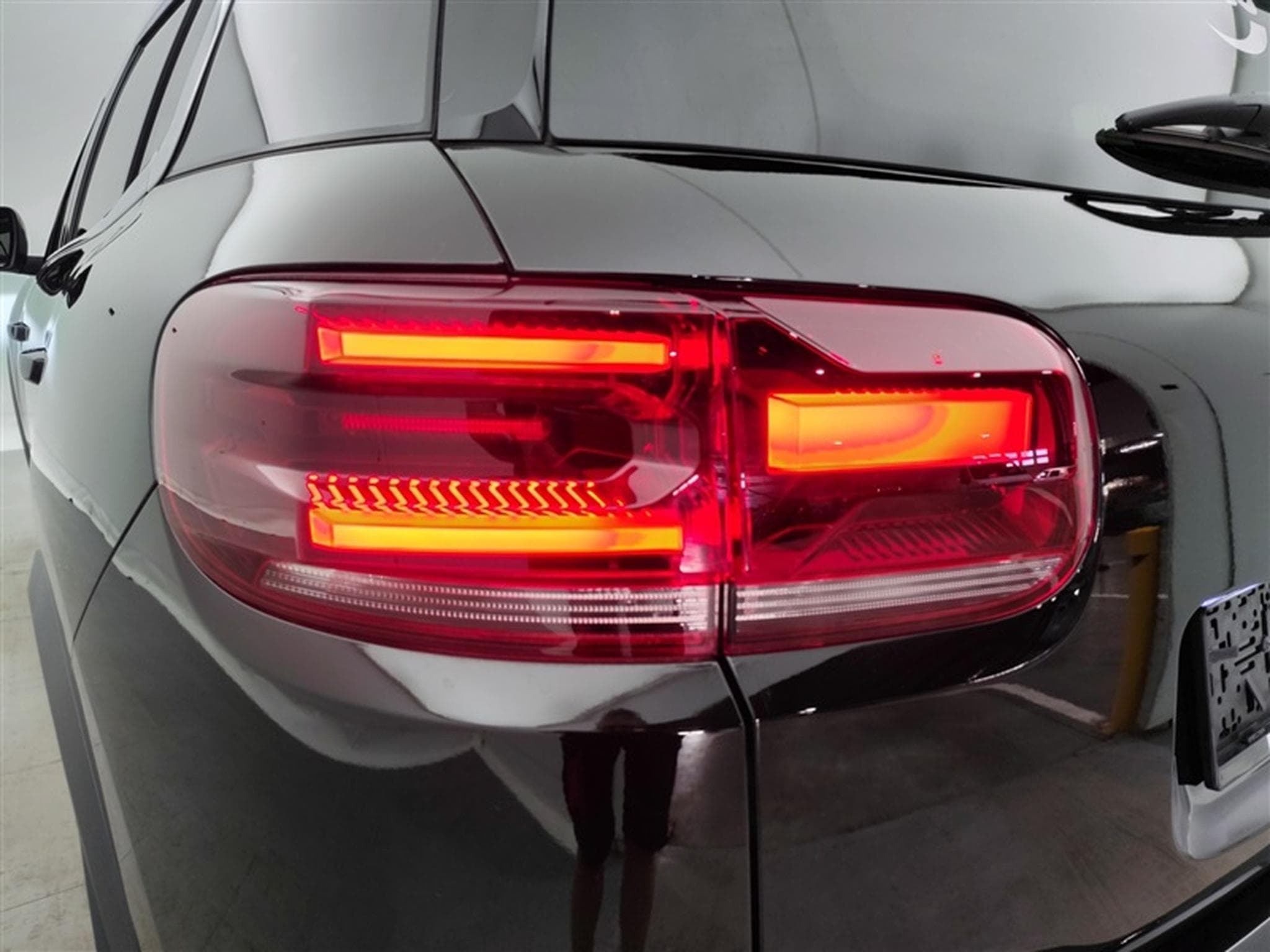 Citroen C5 Aircross 1.5 BlueHDi 130cv EAT8 MAX NAVI / FULL LED / TOIT PANO (2025) - Photo 17