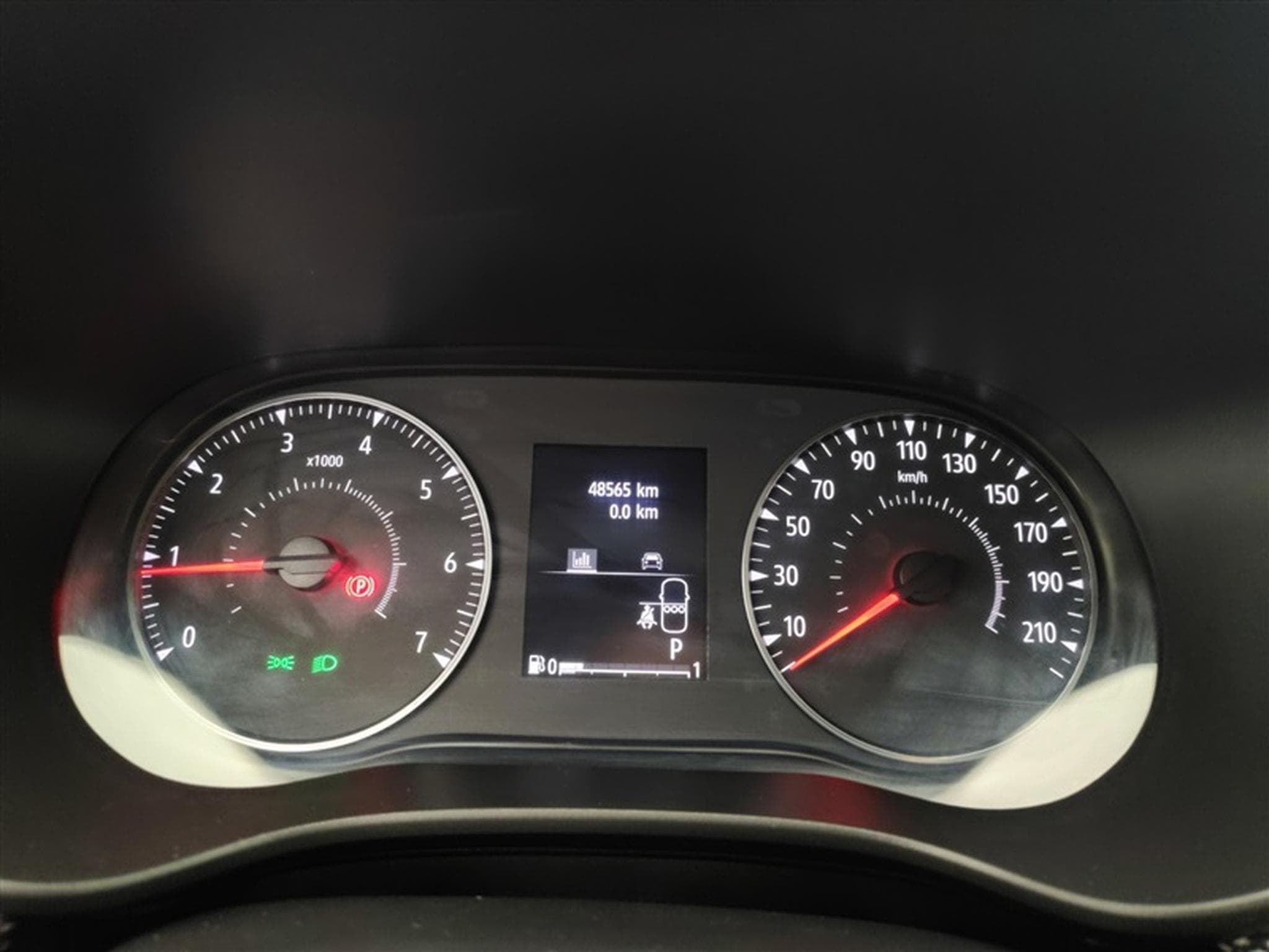 Dacia Logan 1.0 TCe 90cv EDC Comfort NAVI / FULL LED / CAMERA /PDC AV+AR (2023) - Photo 10
