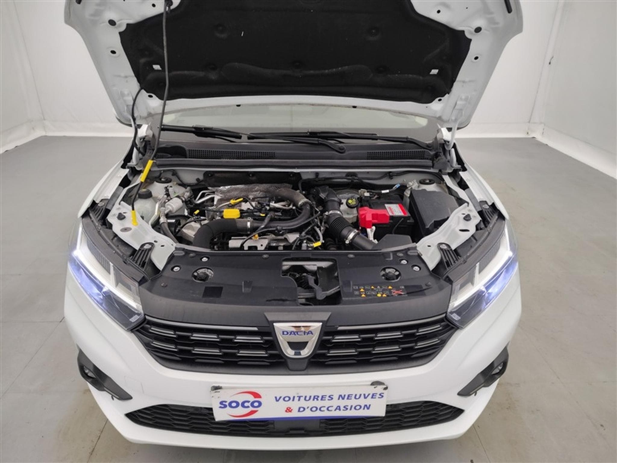 Dacia Logan 1.0 TCe 90cv EDC Comfort NAVI / FULL LED / CAMERA /PDC AV+AR (2023) - Photo 18