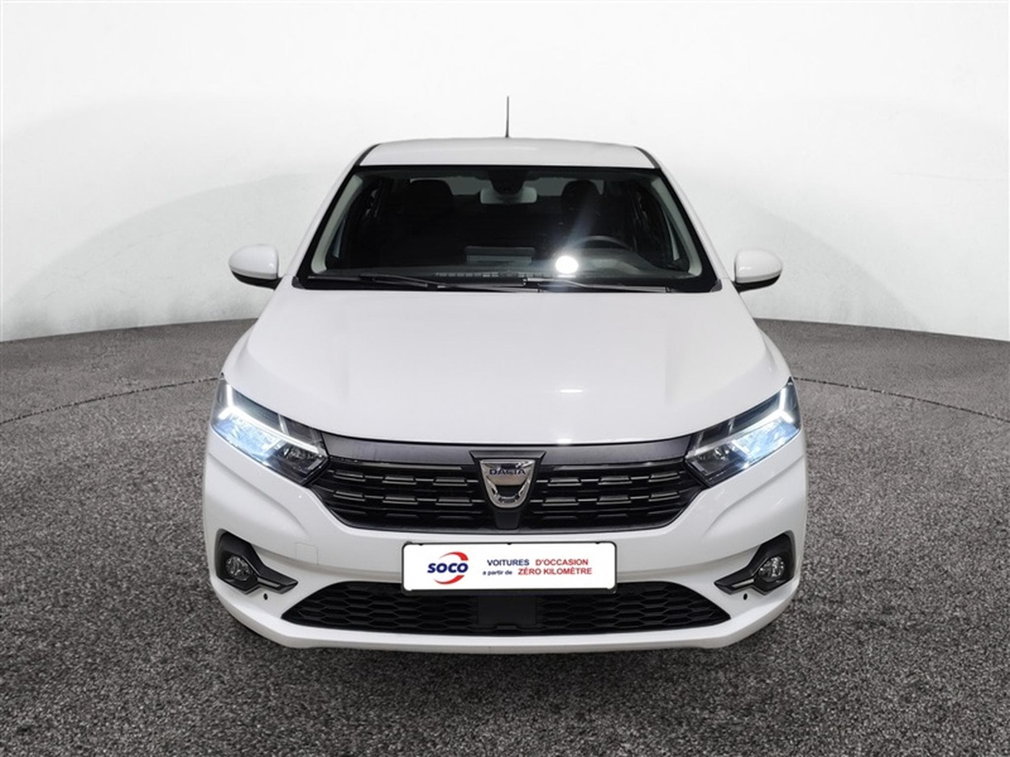 Dacia Logan 1.0 TCe 90cv EDC Comfort NAVI / FULL LED / CAMERA /PDC AV+AR (2023) - Photo 4