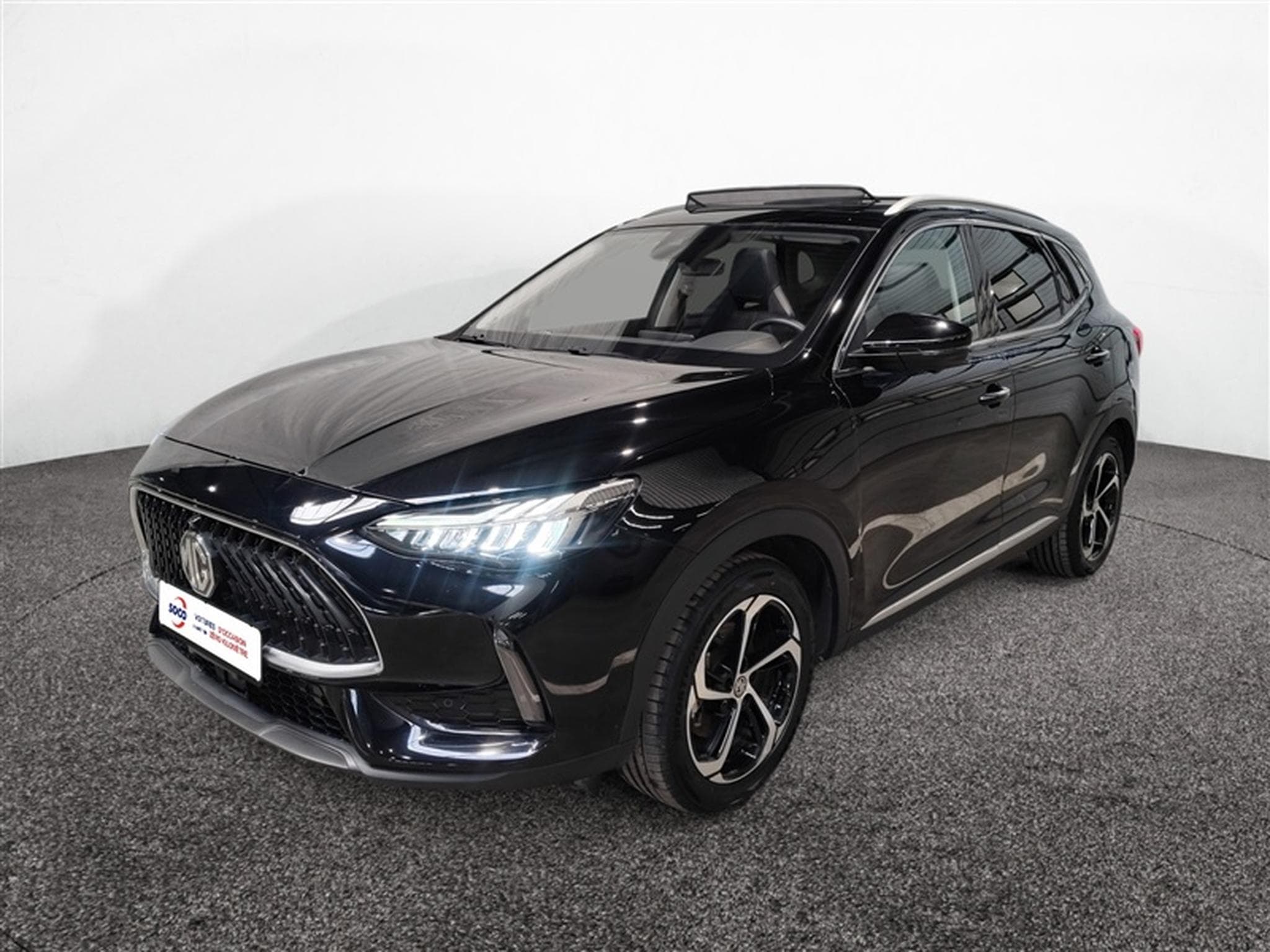 MG HS 1.5 T-GDi 160cv Luxury NAVI / FULL LED / CUIR / PANO / (2024) - Photo 1