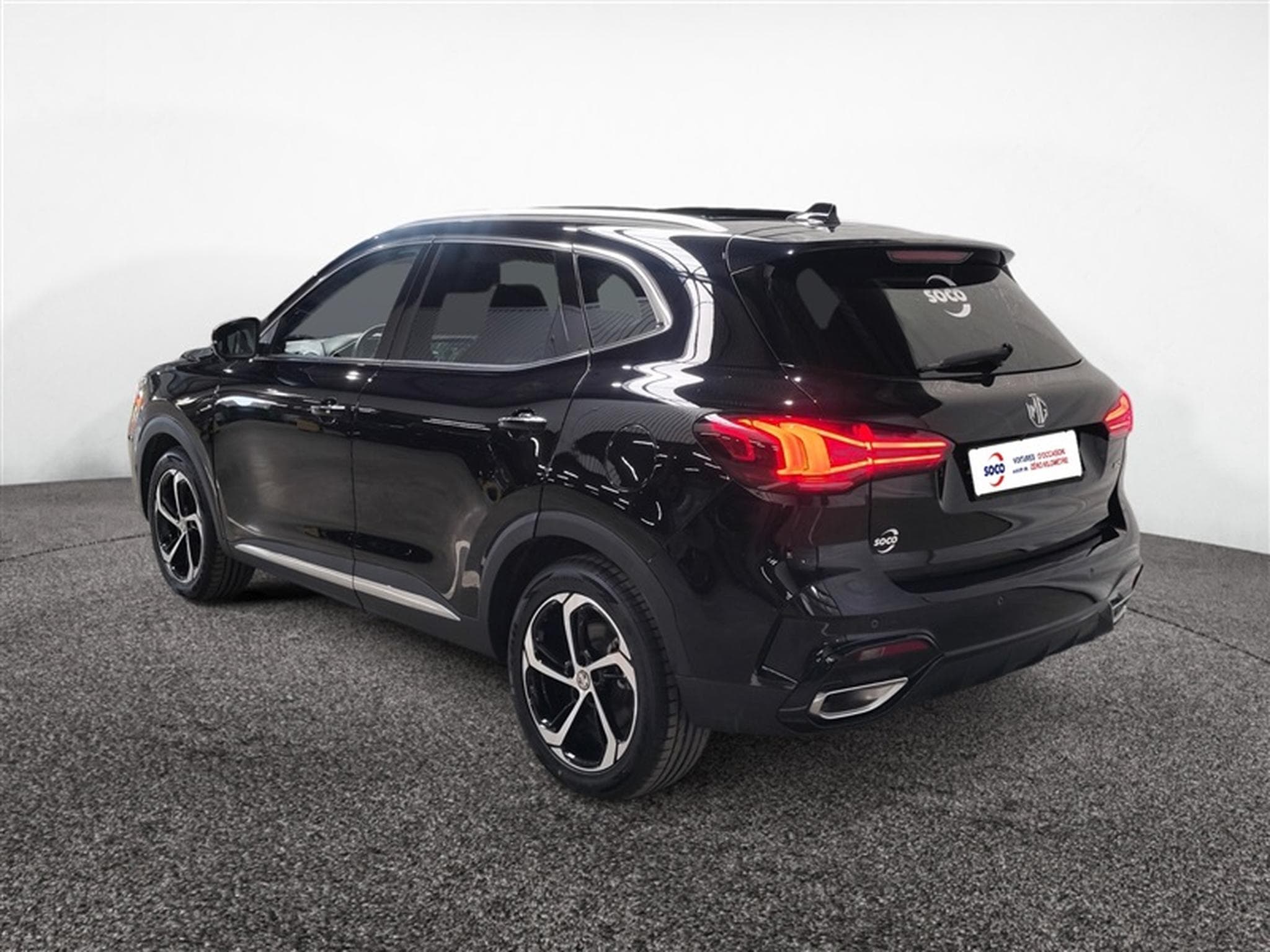 MG HS 1.5 T-GDi 160cv Luxury NAVI / FULL LED / CUIR / PANO / (2024) - Photo 2