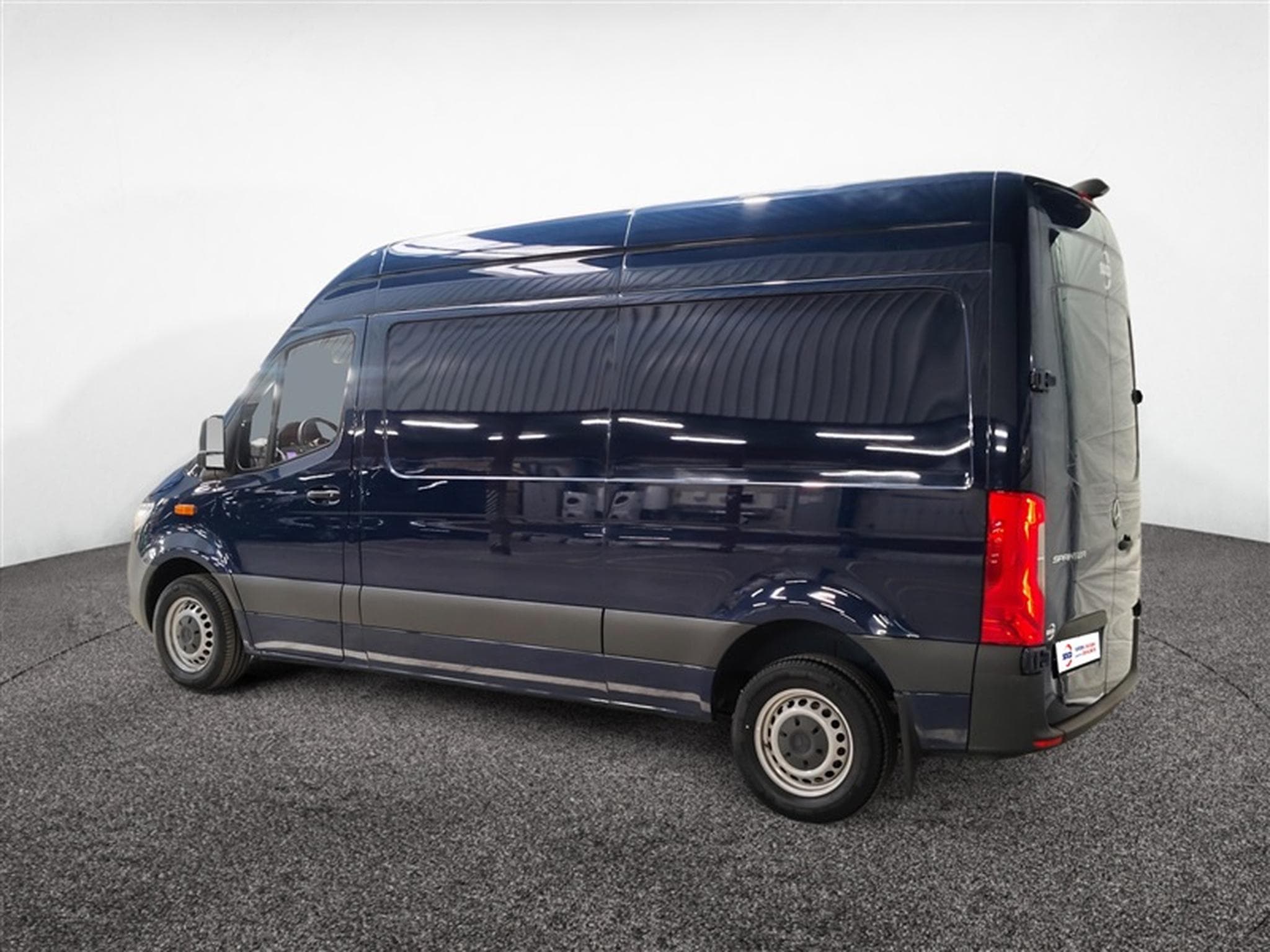 Mercedes Sprinter 311 CDI L2H2 FWD Functional (2022) - Photo 2
