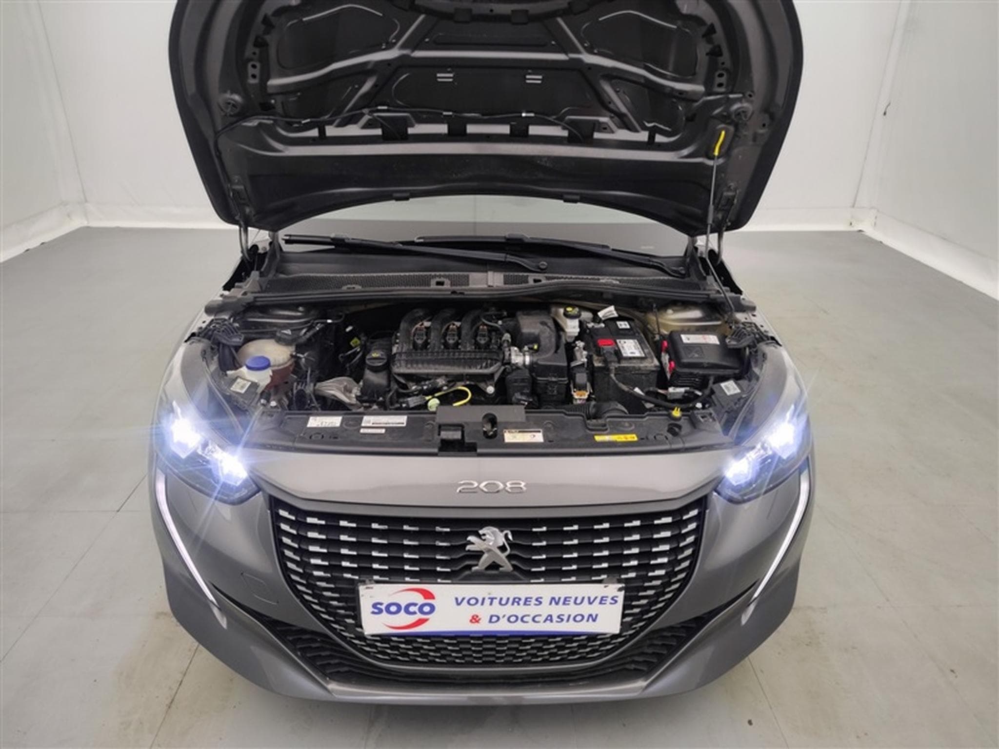 Peugeot 208 1.2i PureTech Active MIRRORLINK / PDC AR / FULL LED / JA 16" (2021) - Photo 19
