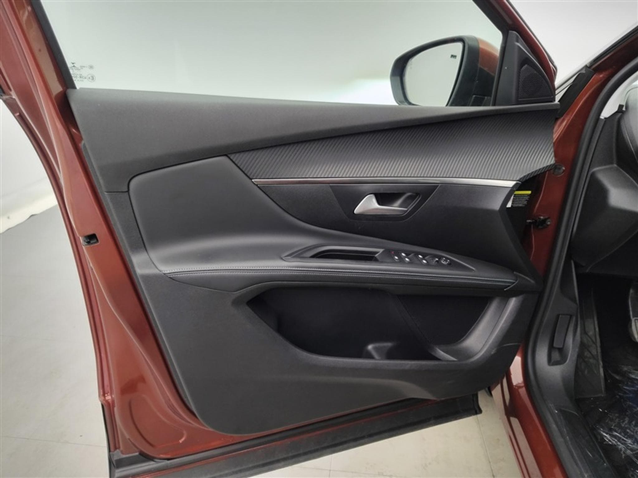 Peugeot 5008 1.5 BlueHDi Allure *CARPLAY/CAMERA/7PLACES* (2021) - Photo 18