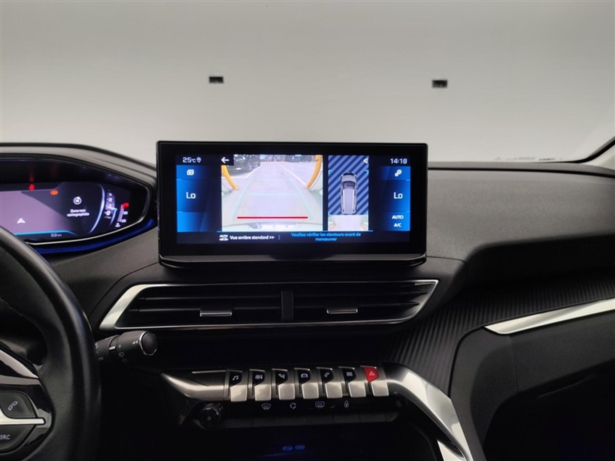 Peugeot 5008 1.5 BlueHDi Allure *CARPLAY/CAMERA/7PLACES* (2021) - Photo 19