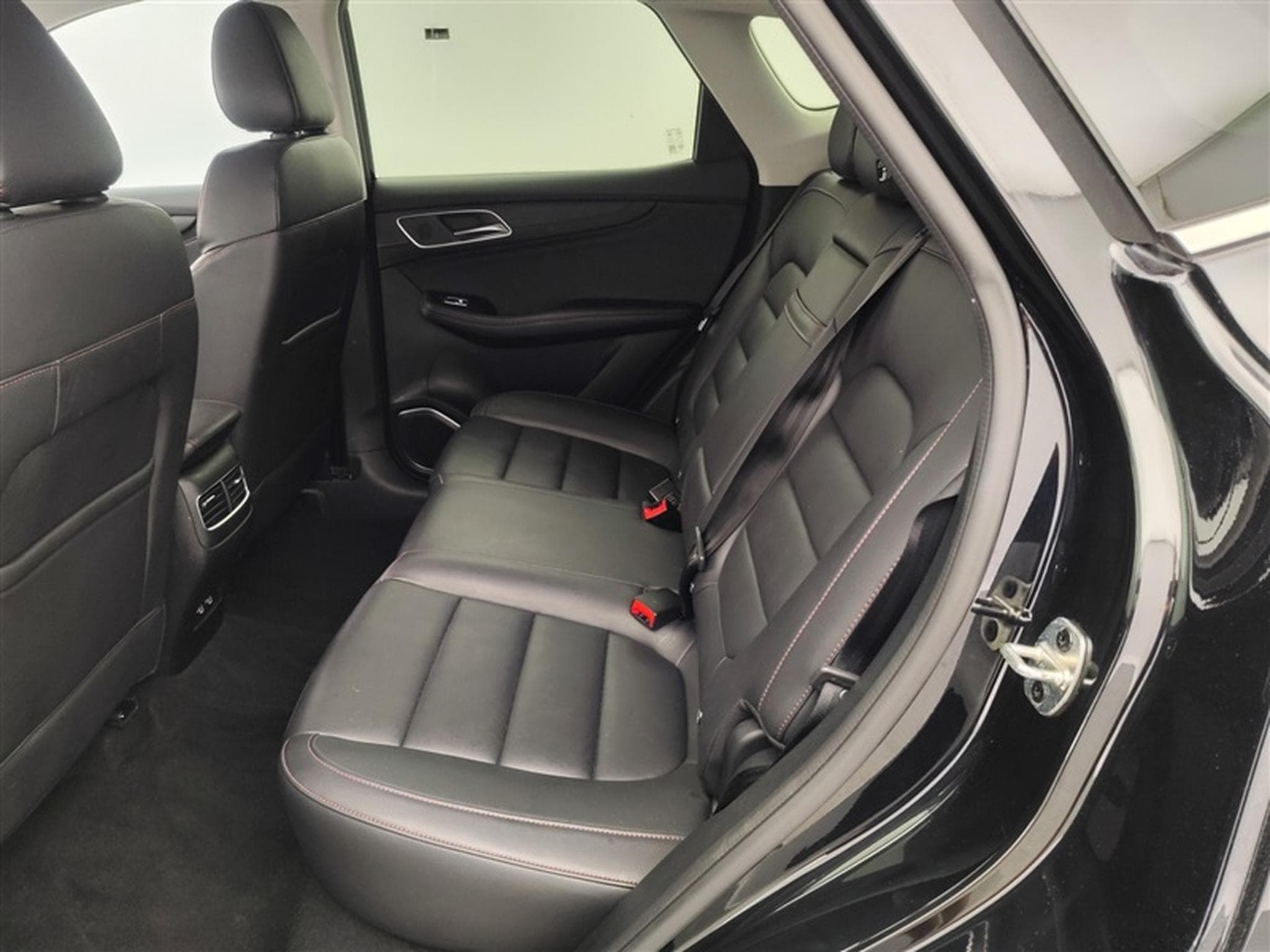 MG HS 1.5 T-GDi 160cv DCT Comfort NAVI / FULL LED / CUIR / JA 17" (2024) - Photo 14